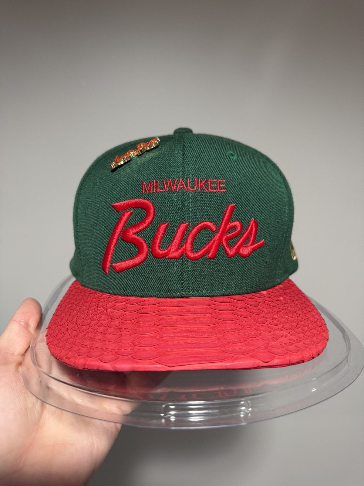 Just Don × Mitchell & Ness Just Don x Mitchell & Ness NBA Milwaukee Bucks Green/Red Hat Size ONE SIZE - 8 Thumbnail
