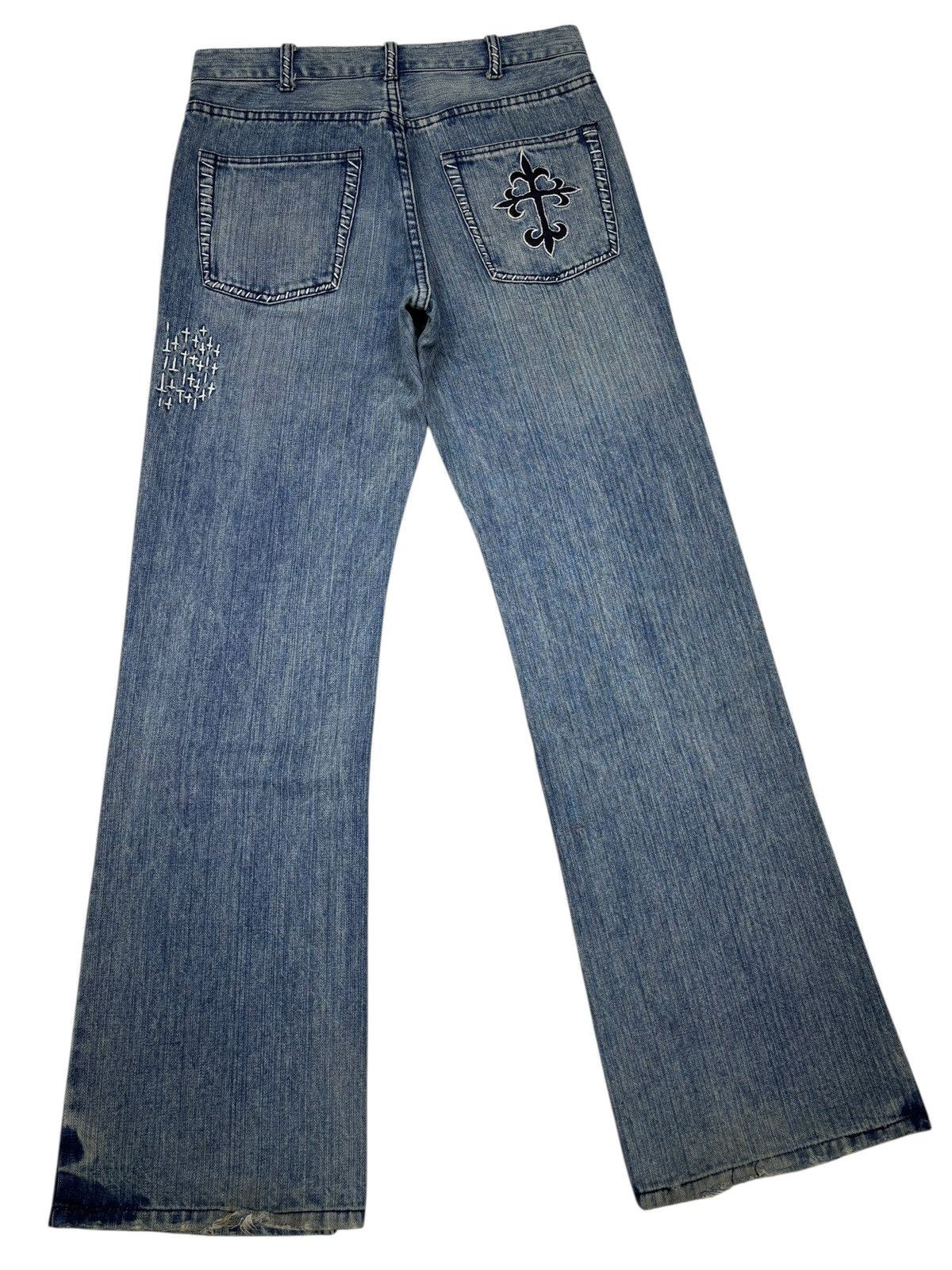 Acne Studios VINTAGE JAPANESE CROSS PATCHES CHROME HEART FLARE JEANS Size US 30 / EU 46 - 4 Thumbnail