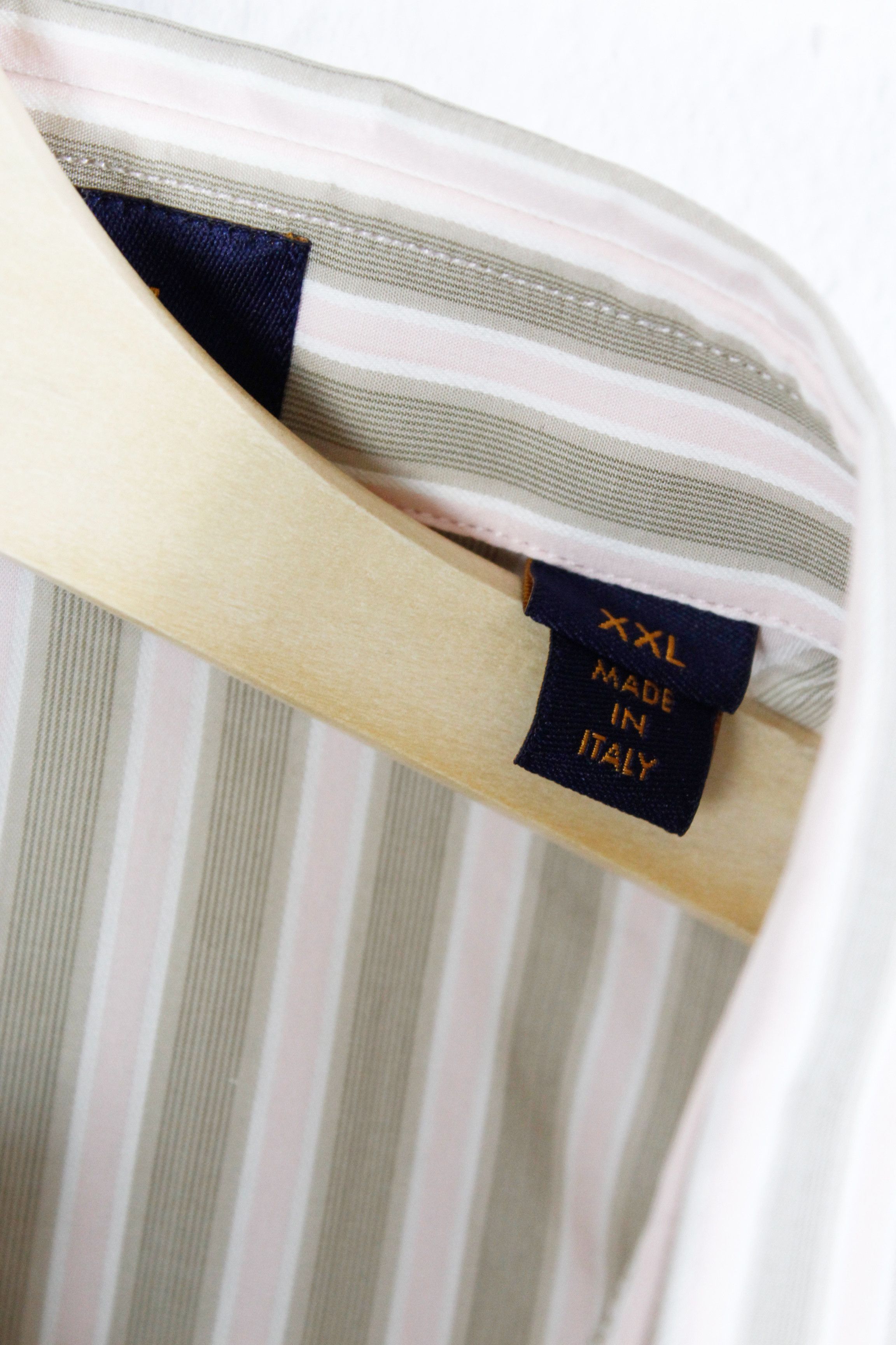 Louis Vuitton Louis Vuitton Striped Floral Hawaii Logo Print Shirt Size US XL / EU 56 / 4 - 9 Thumbnail