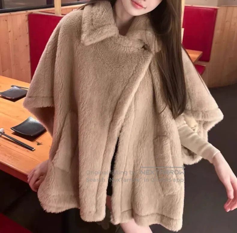 Max Mara Max Mara one-size-fits-all Khaki Teddy Alpaca Hair Reversib Size S / US 4 / IT 40 - 8 Thumbnail