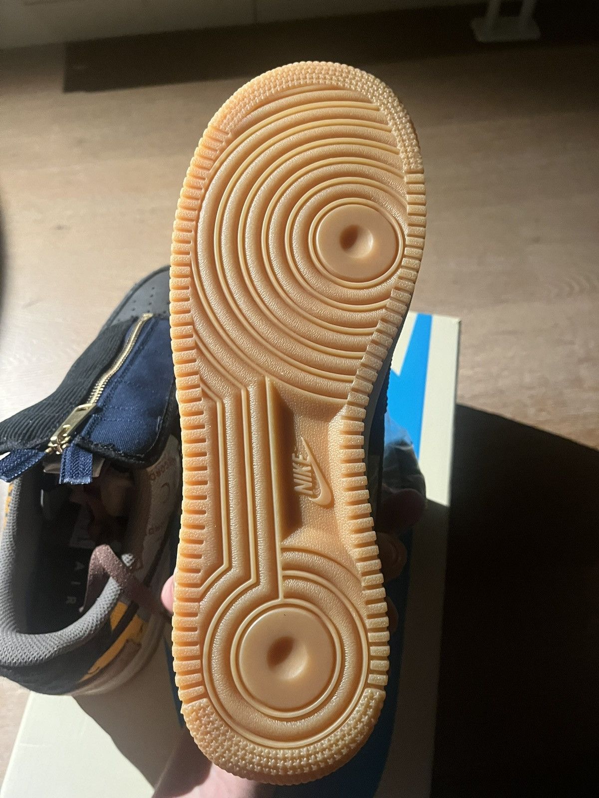 Nike × Travis Scott Nike Air Force 1 Low Travis Scott „Cactus Jack“ Size US 10.5 / EU 43-44 - 8 Thumbnail