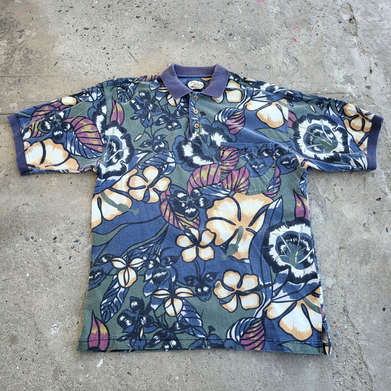 Tommy Bahama Vintage Tommy Bahama Polo Shirt Size L Blue Floral Hibiscus Size US L / EU 52-54 / 3 - 1 Thumbnail