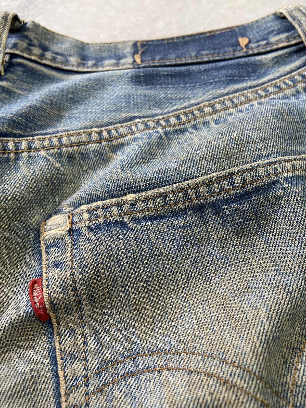 Levi's Vintage 60s 70s Levi’s 501 Big E Selvedge jeans Button No6 Size US 32 / EU 48 - 8 Thumbnail