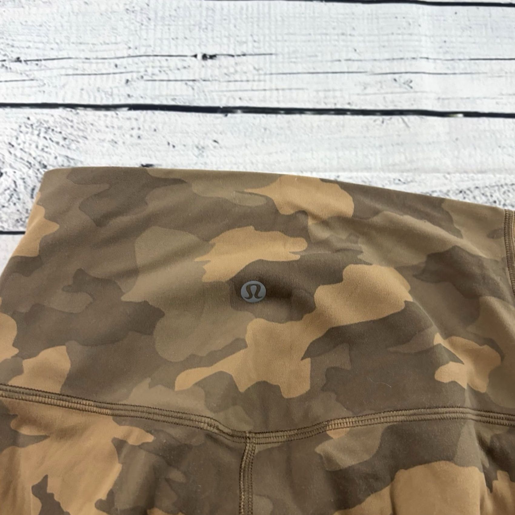 Lululemon Lululemon Align Pant 25" Women's 4 Khaki Tan Camo Beige Activewear Pants Inseam 25in Womens Size 27" / US 4 / IT 40 - 4 Thumbnail