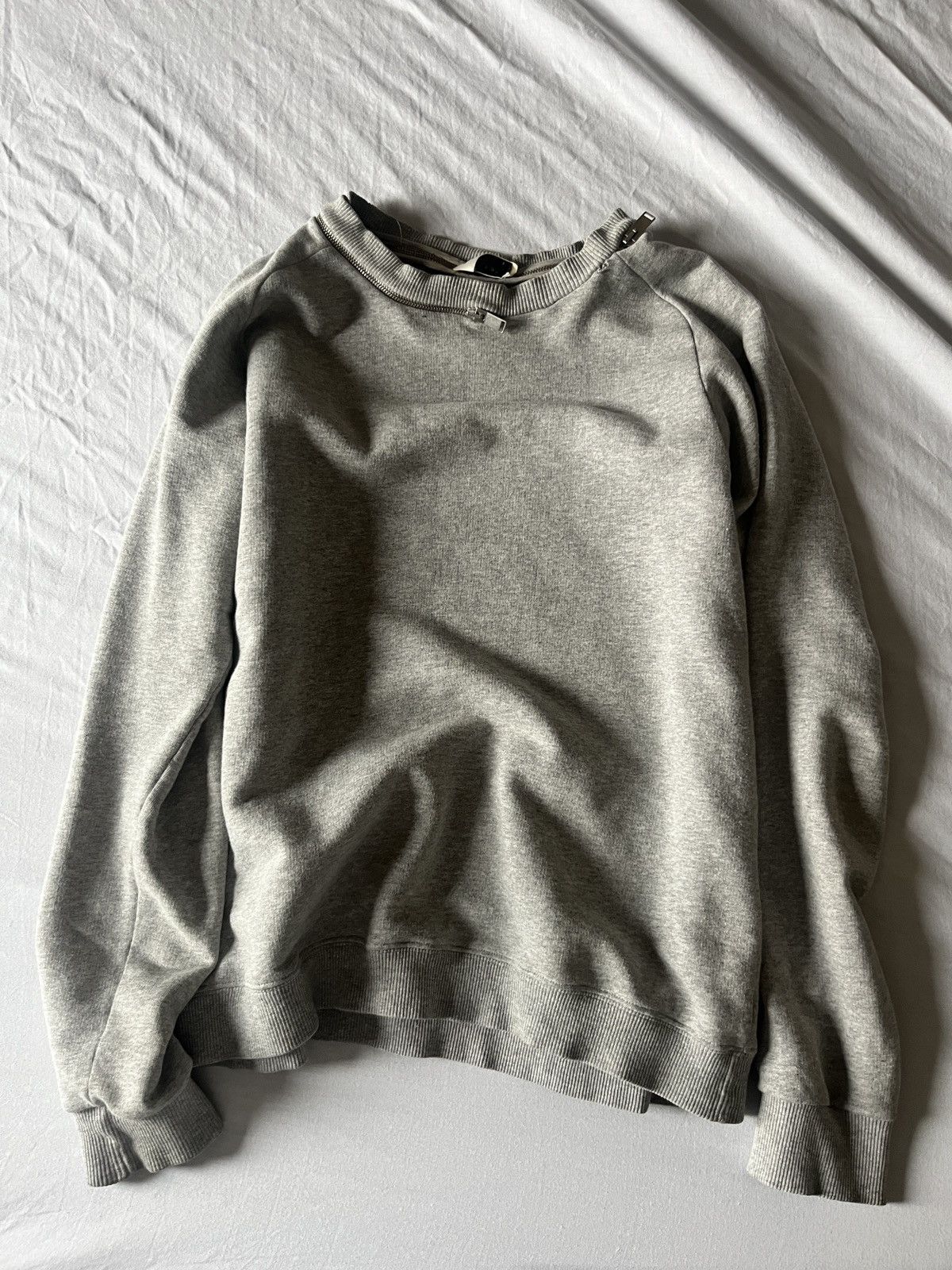 Yves Saint Laurent YVES SAINT LAURENT GREY COLLAR ZIP SWEATSHIRT Size US M / EU 48-50 / 2 - 1 Thumbnail