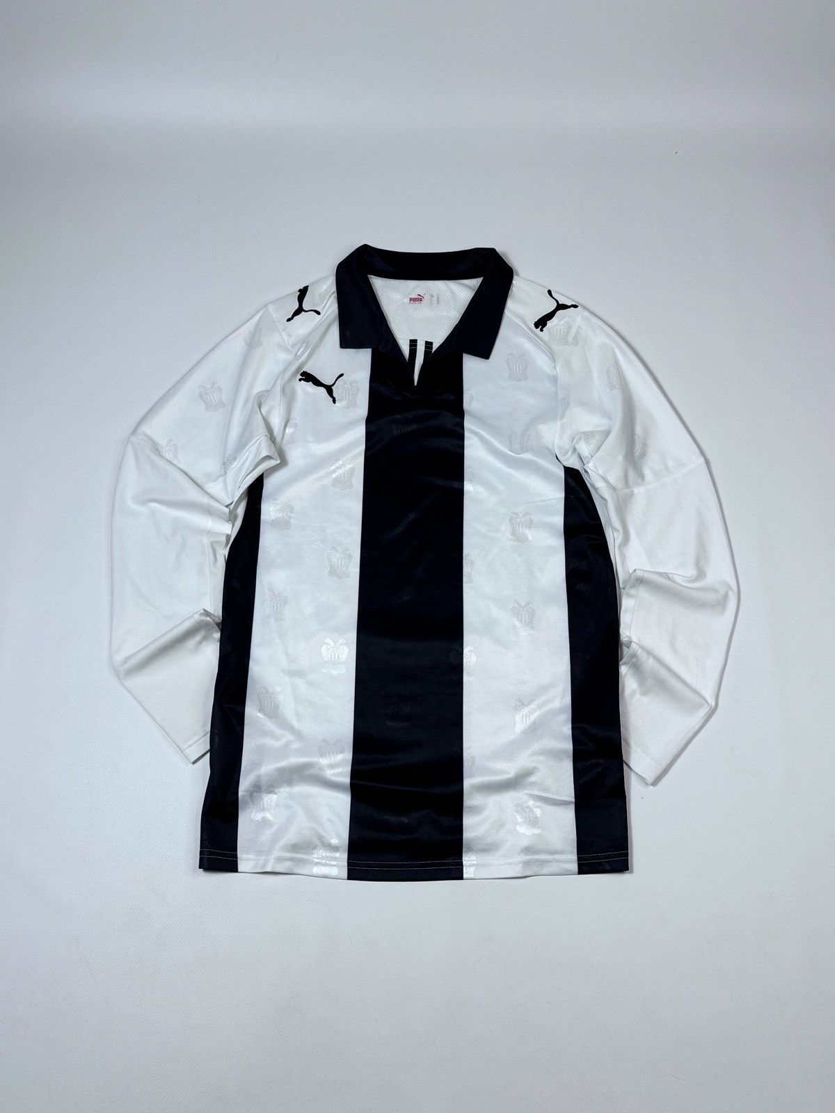 Puma Puma Template Greece home long sleeves football shirt 2010 Size US M / EU 48-50 / 2 - 1 Thumbnail
