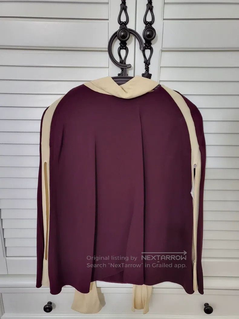 Valentino Valentino New cloak top Size XS / US 0-2 / IT 36-38 - 1 Thumbnail