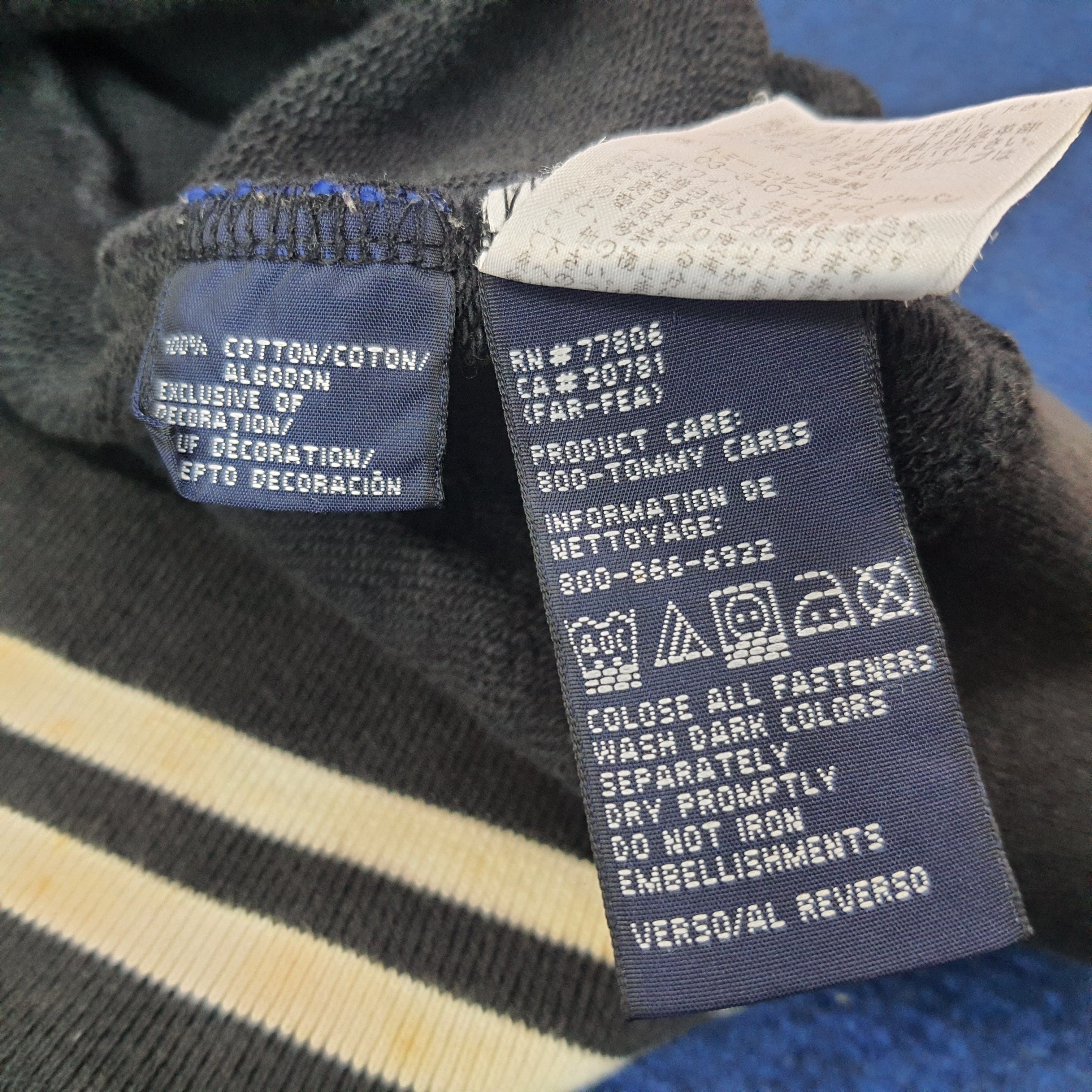 Tommy Hilfiger Vintage Tommy Hilfiger Zipper Sweatshirt C255N11 Size US XL / EU 56 / 4 - 9 Thumbnail