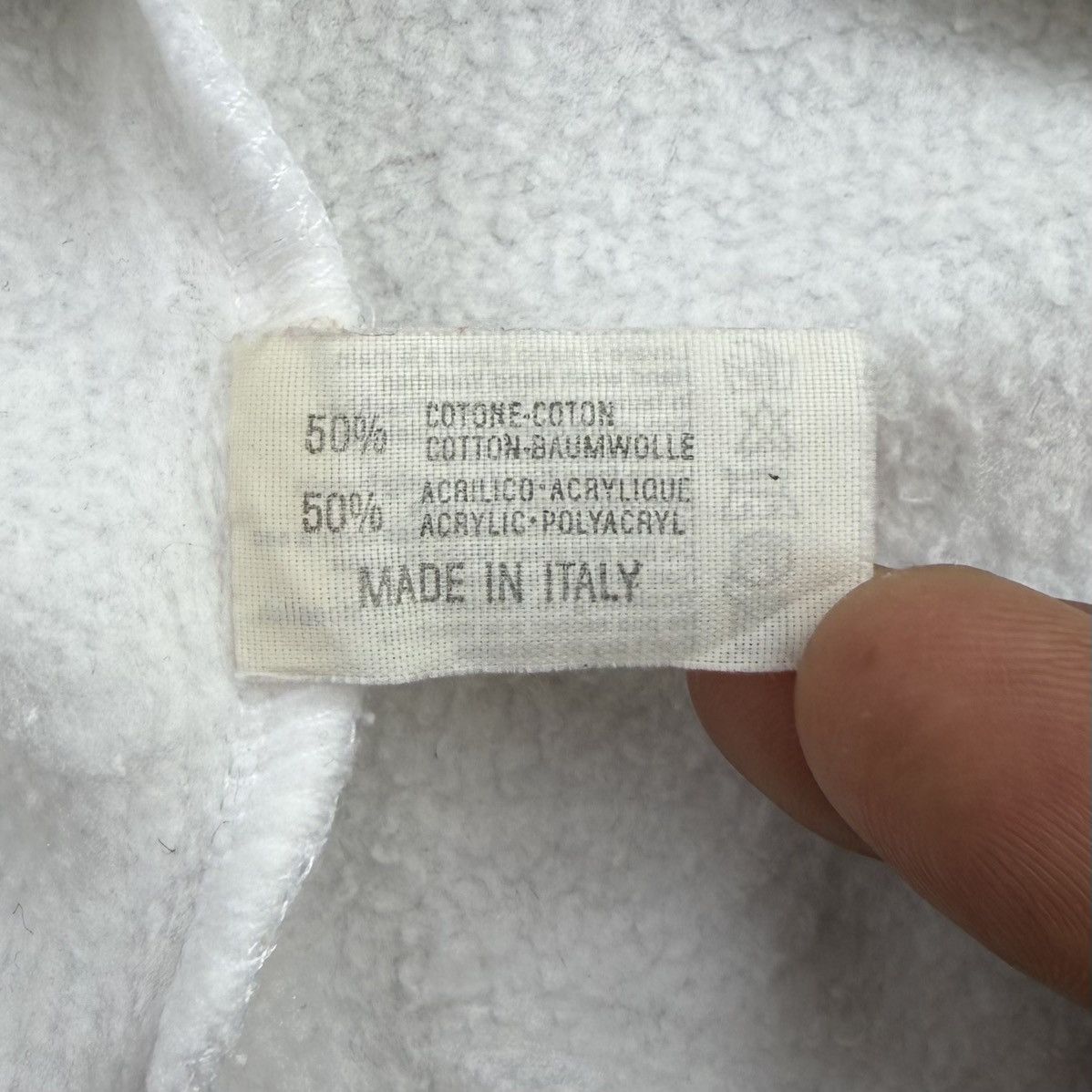 Yves Saint Laurent Vintage 90s Yves Saint Lauren Spell Out Logo Crewneck Size US L / EU 52-54 / 3 - 13 Thumbnail