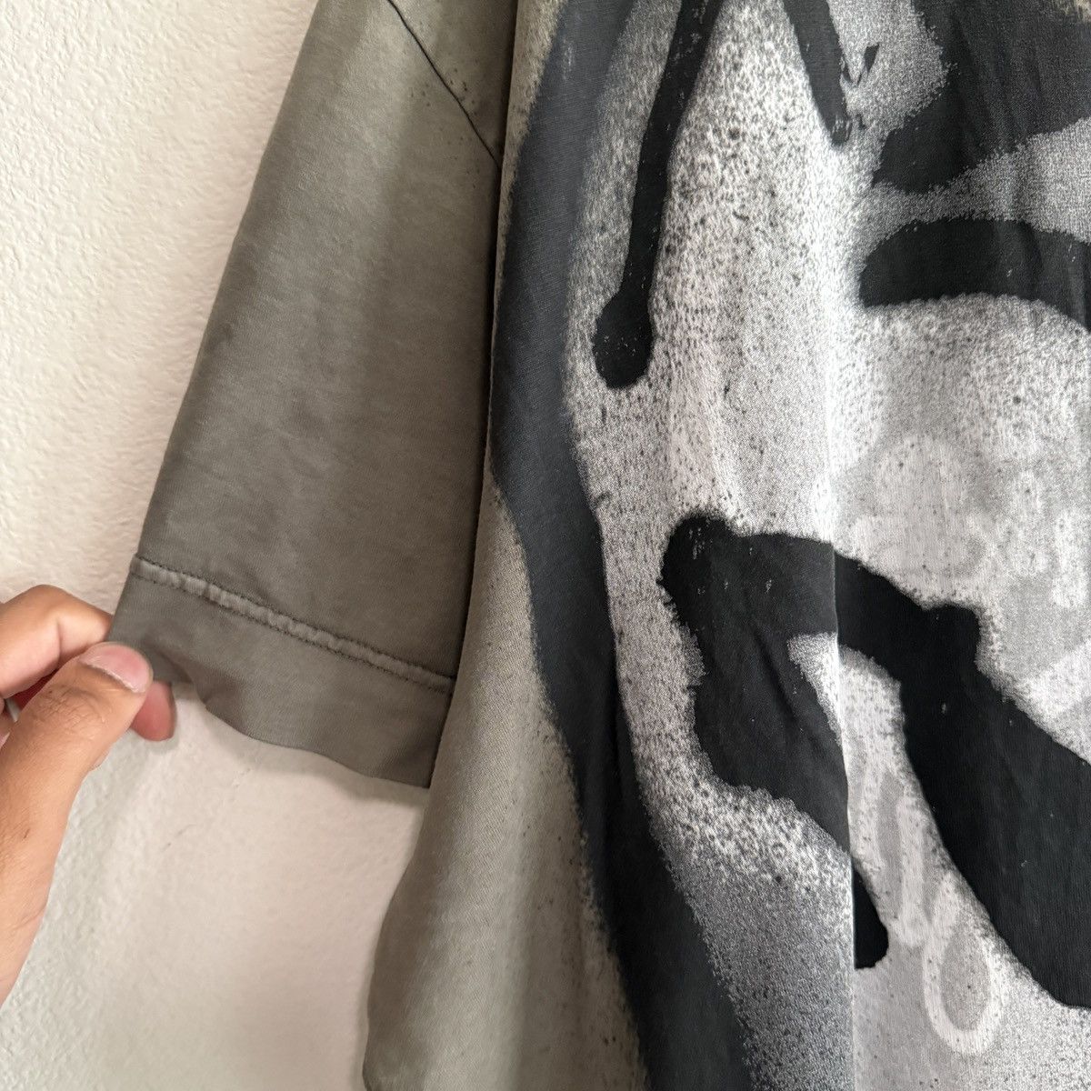 Chito × Givenchy Givenchy chito spraypaint t shirt Size US L / EU 52-54 / 3 - 4 Thumbnail