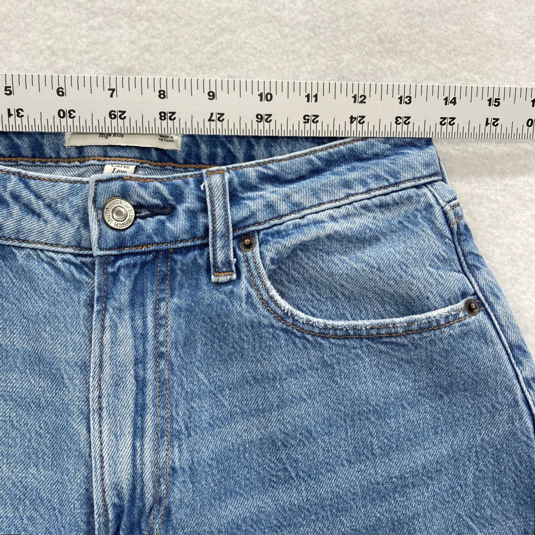 Abercrombie & Fitch Abercrombie & Fitch Jeans Womens 0S High Rise Crop Wide Leg Curve Love Raw Hem Jeans Womens 0S Short Light Bio Blue 23 in Inseam Size 25" / US 0 / IT 36 - 6 Thumbnail