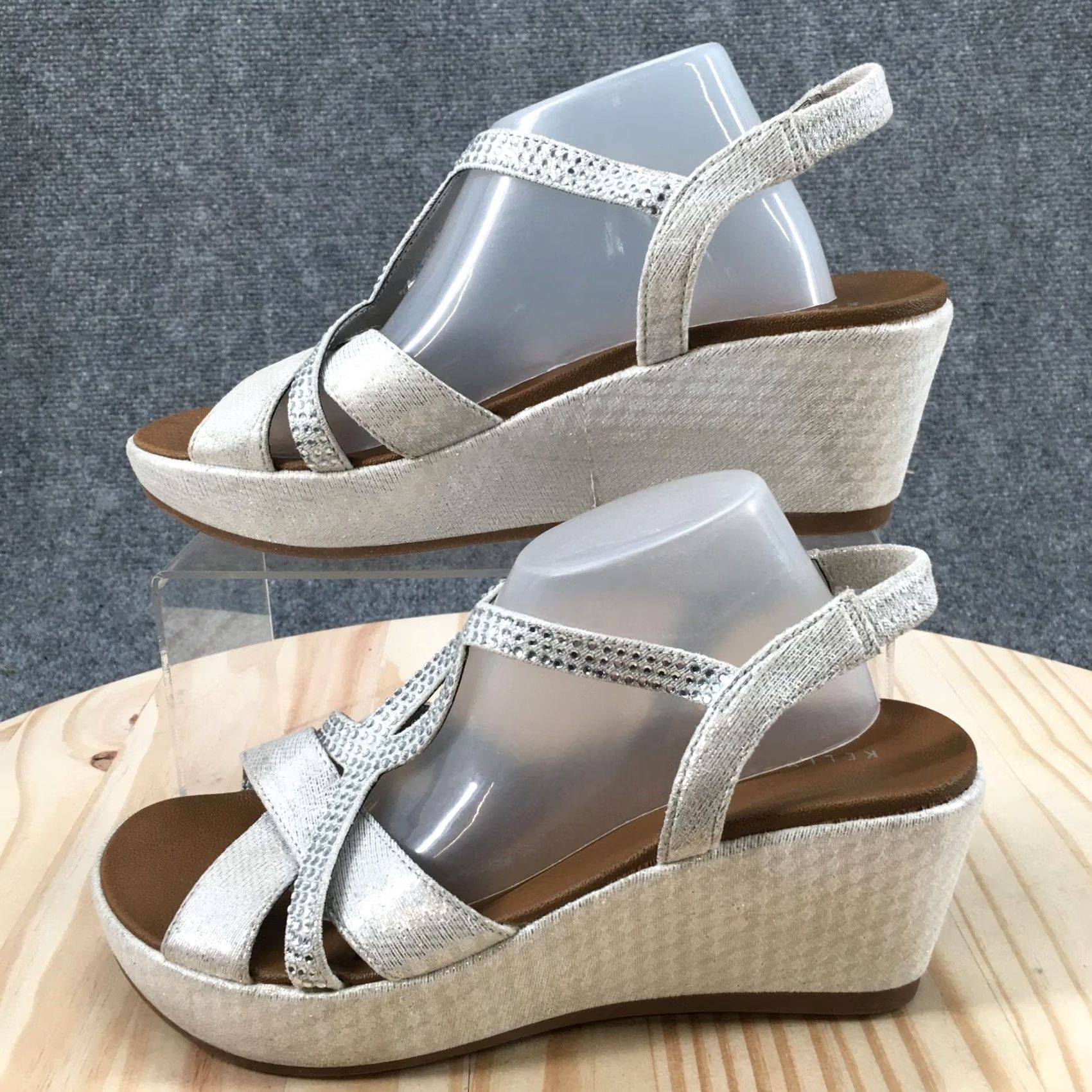Vintage Kelly & Katie Sandals Calasy Strappy Wedge Beige Fabric Slip On Womens 8 M Shoes Size US 8 / IT 38 - 2 Thumbnail