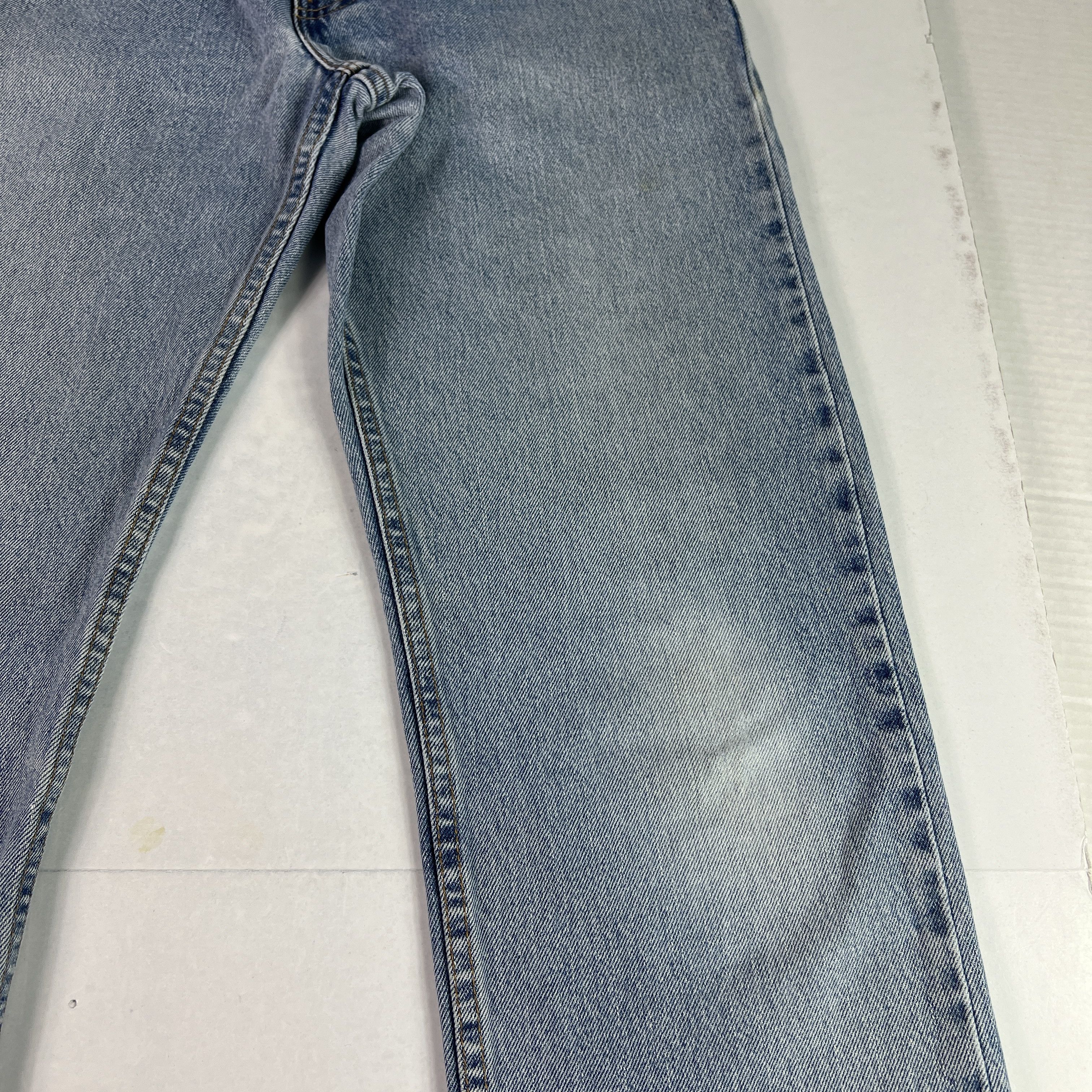 Levi's Y2K Levi's Jeans 505 Straight Blue Faded Distressed Denim Size US 31 - 7 Thumbnail