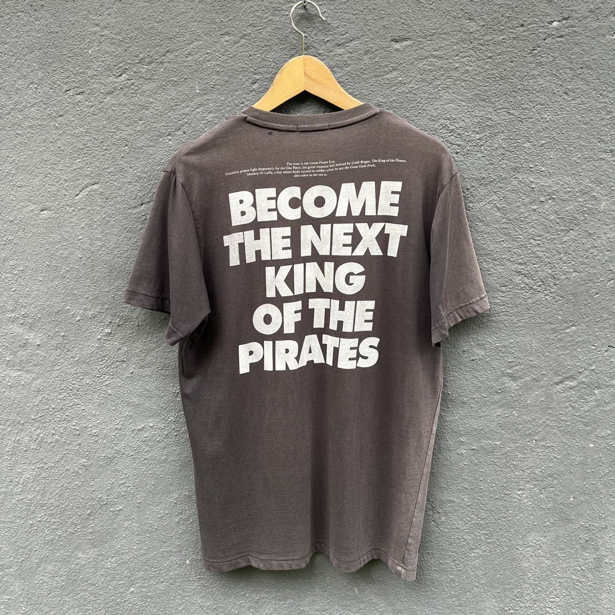 One Piece Thrashed Faded One Piece Anima Tee x Uniqlo Size US L / EU 52-54 / 3 - 3 Thumbnail