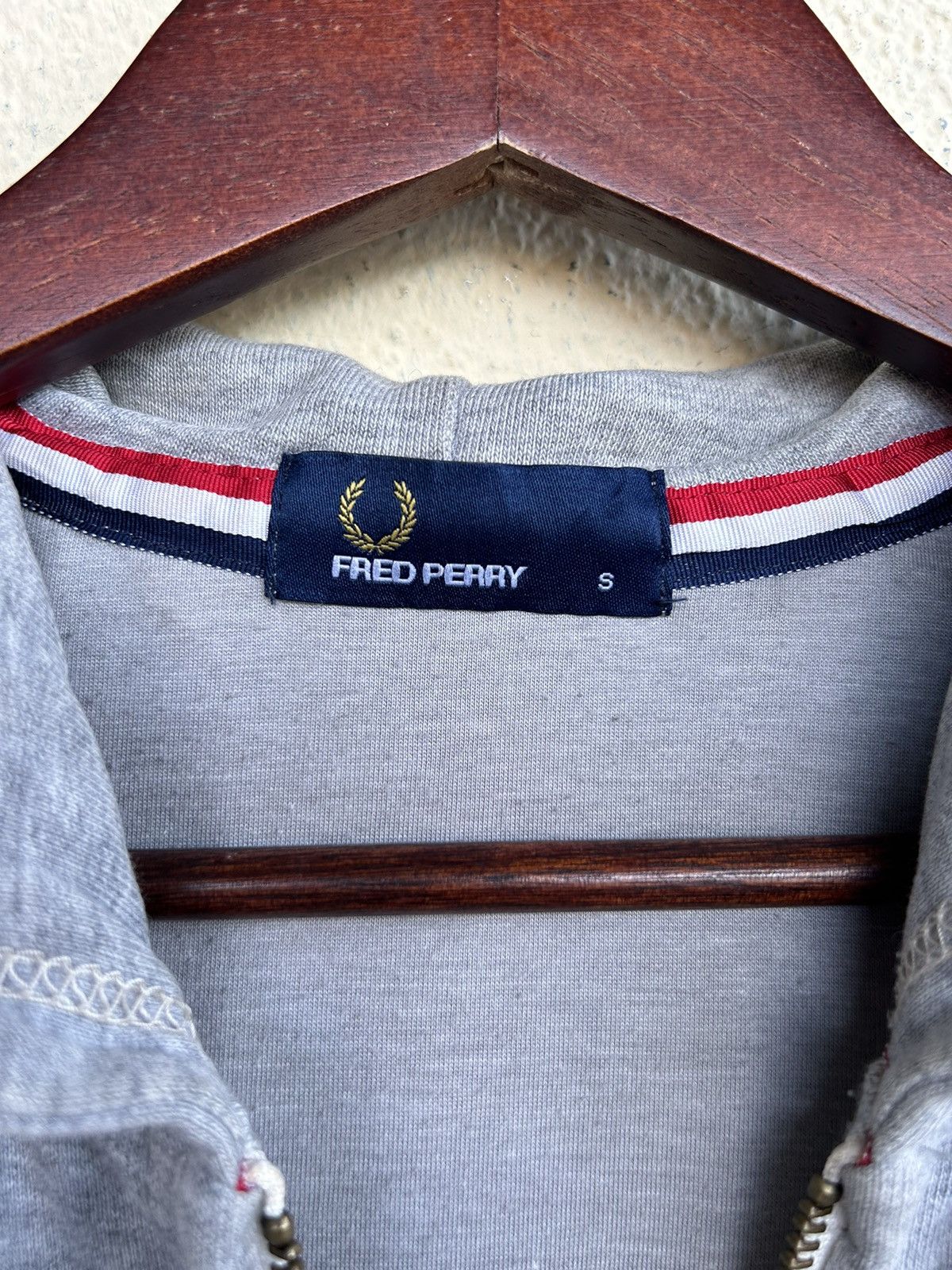 Fred Perry Fred Perry Great Britain Flag Zip Up Hoodie Size US XXS / EU 40 - 9 Thumbnail
