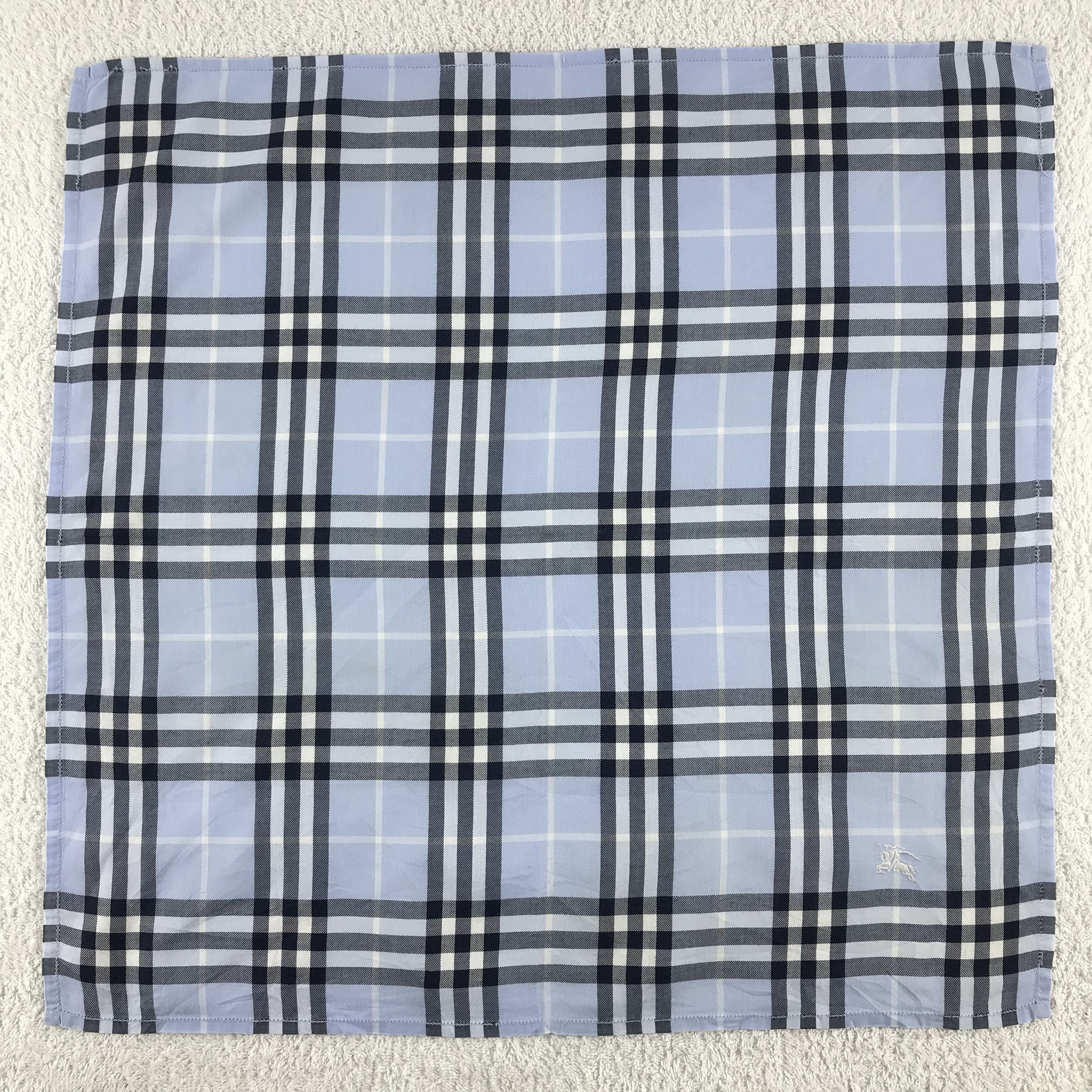 Burberry × Vintage Burberry Bandana / Handkerchief / Neckerchief - S181 Size ONE SIZE - 1 Thumbnail