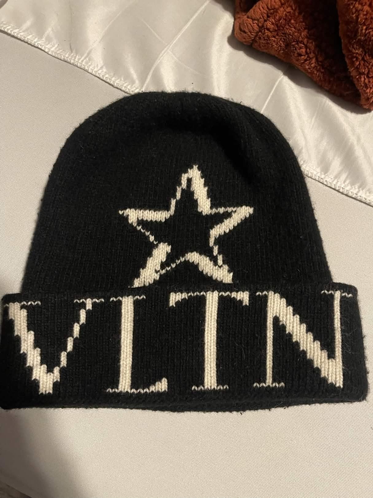 Valentino VLTN Star Beanie Size ONE SIZE - 1 Thumbnail