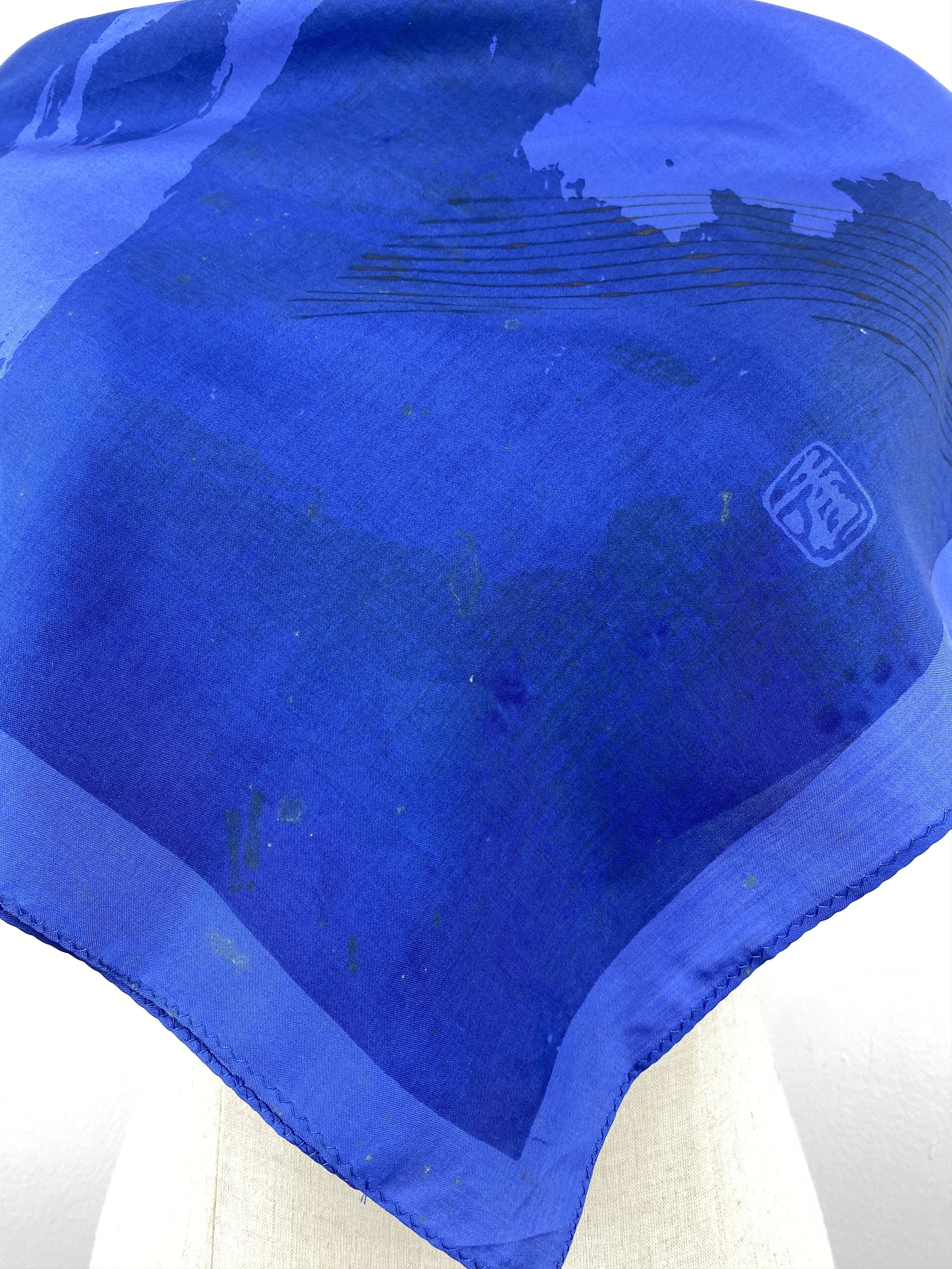 Japanese Brand Vintage Japanese Brand Butterfly Silk Sarf SN0136 Size ONE SIZE - 3 Thumbnail