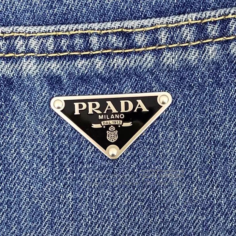 Prada Prada 25 styles of blue triangle cotton casual denim trous Size 25" / US 0 / IT 36 - 6 Thumbnail