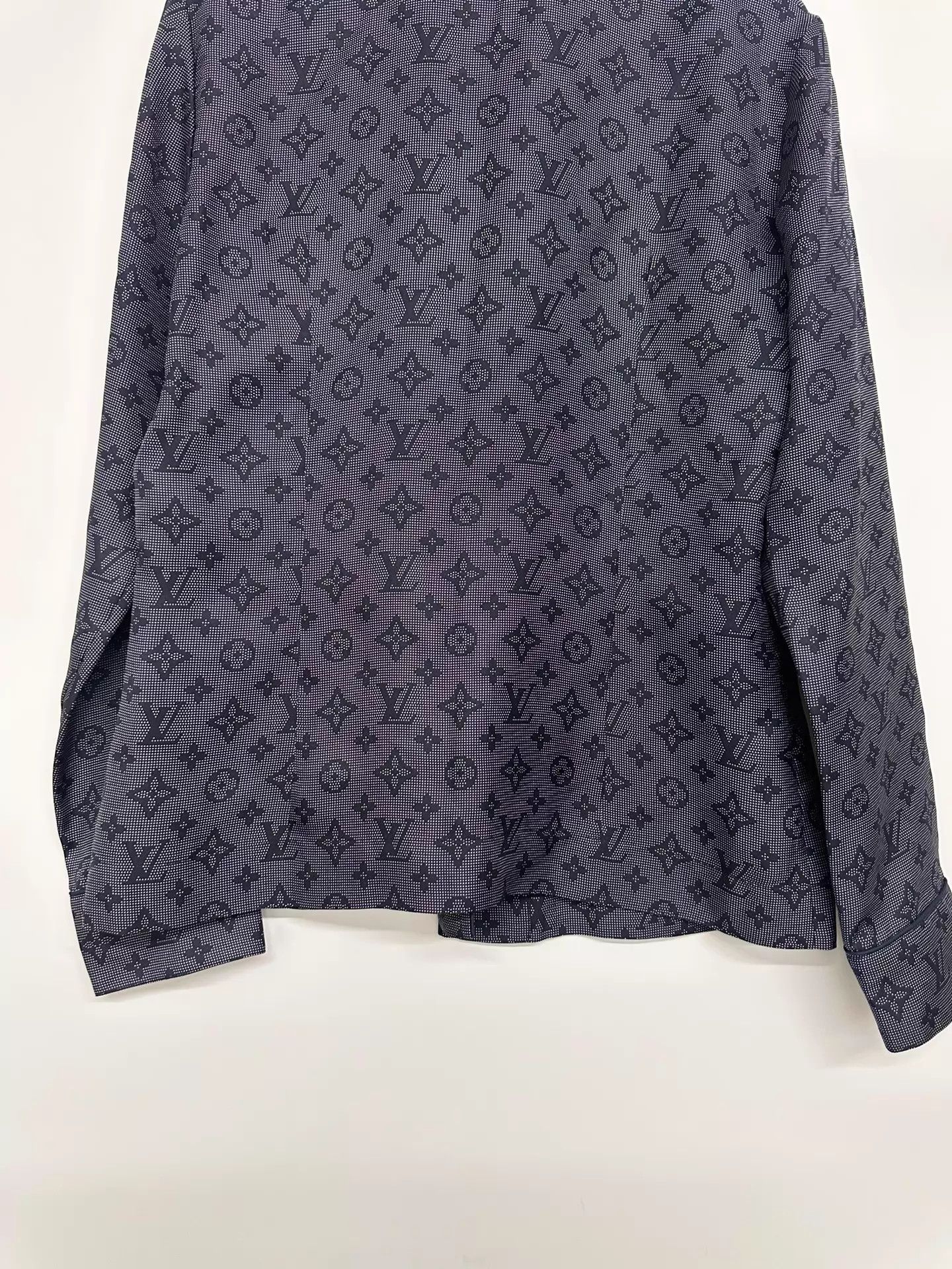 Louis Vuitton LV All Over Print Shirt 36 New with Tags Size XS / US 0-2 / IT 36-38 - 8 Thumbnail