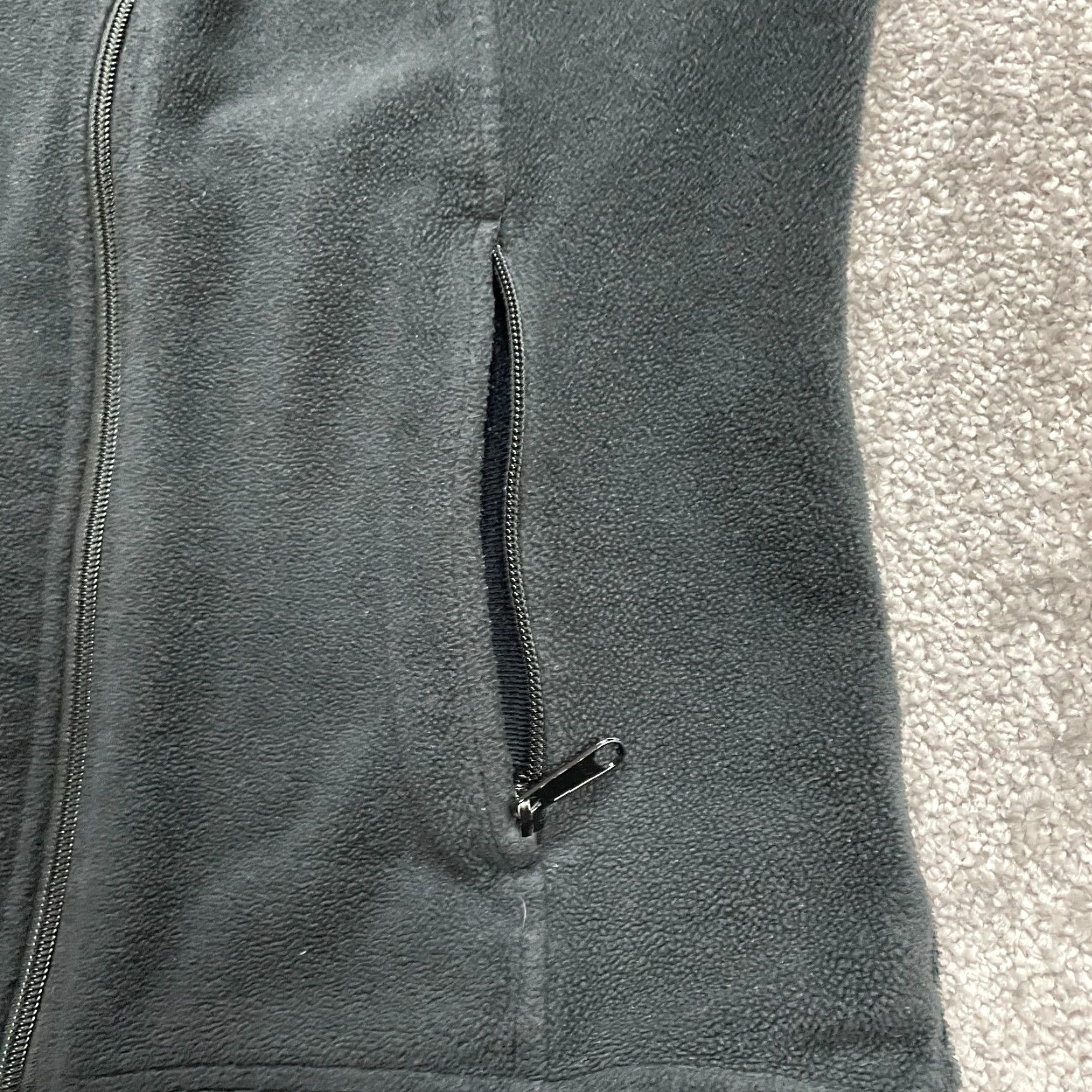 Vintage Columbia Womens Jacket Small Black Full Zip High Neck Soft Fleece Outdoor Hiking Size S / US 4 / IT 40 - 4 Thumbnail
