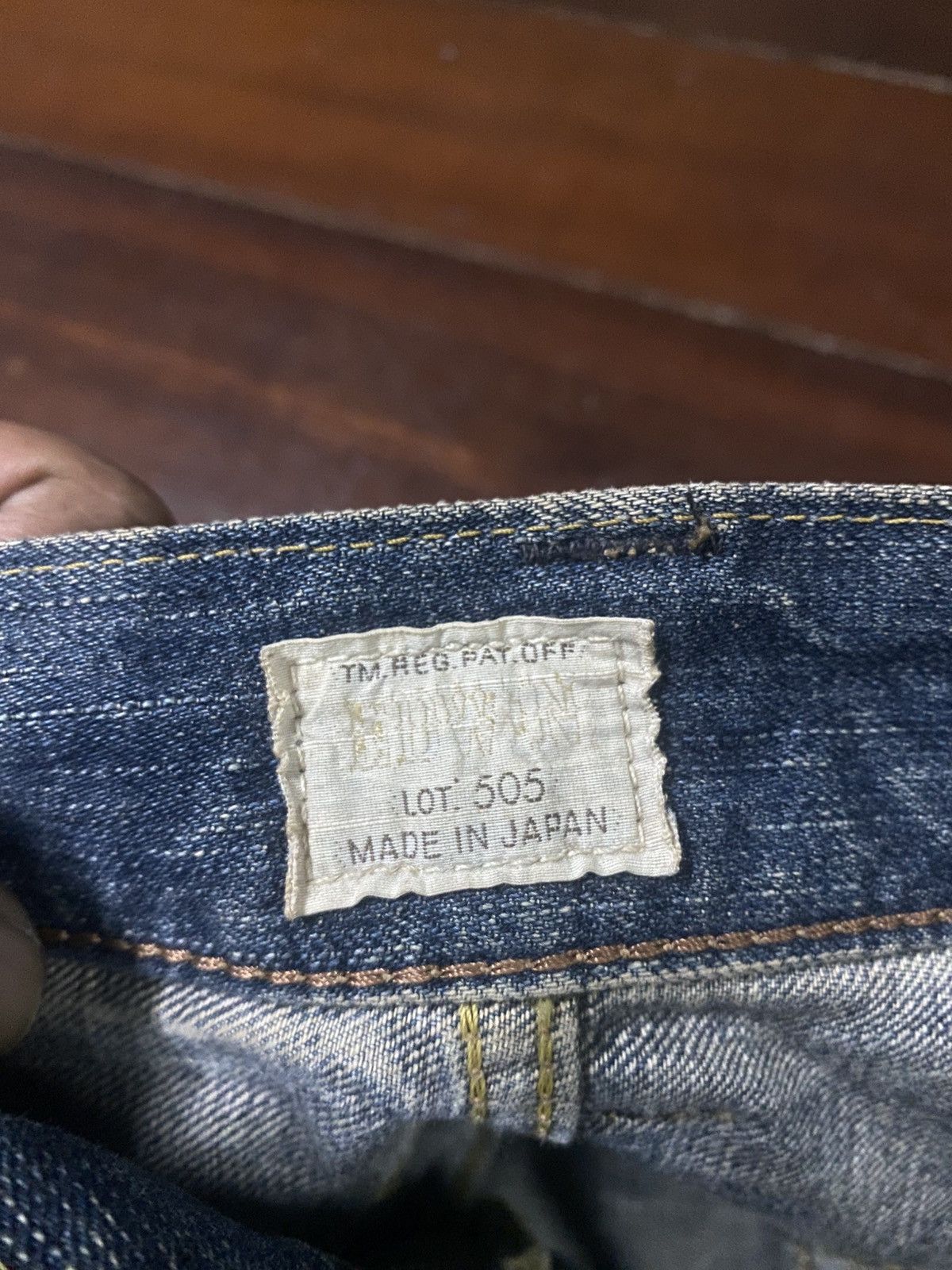 Edwin VINTAGE EDWIN 505z BAGGY SELVEDGE DENIM JEANS slubby faded Size US 37 - 23 Thumbnail