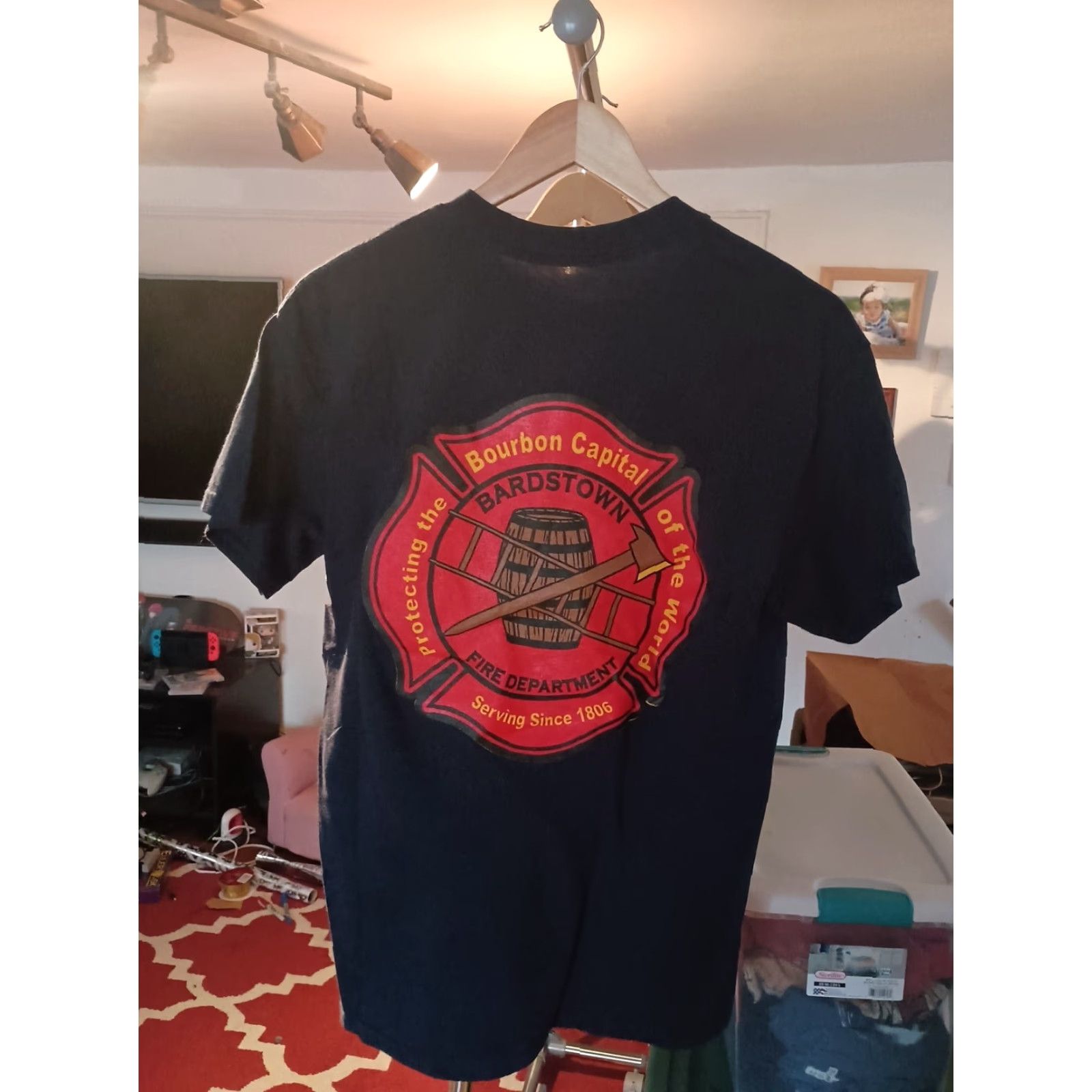 Gildan Bardstown Bourbon Capital Fire Department T-shirt M Men Black Gildan Official Whiskey Funny Shirt Size US M / EU 48-50 / 2 - 4 Thumbnail
