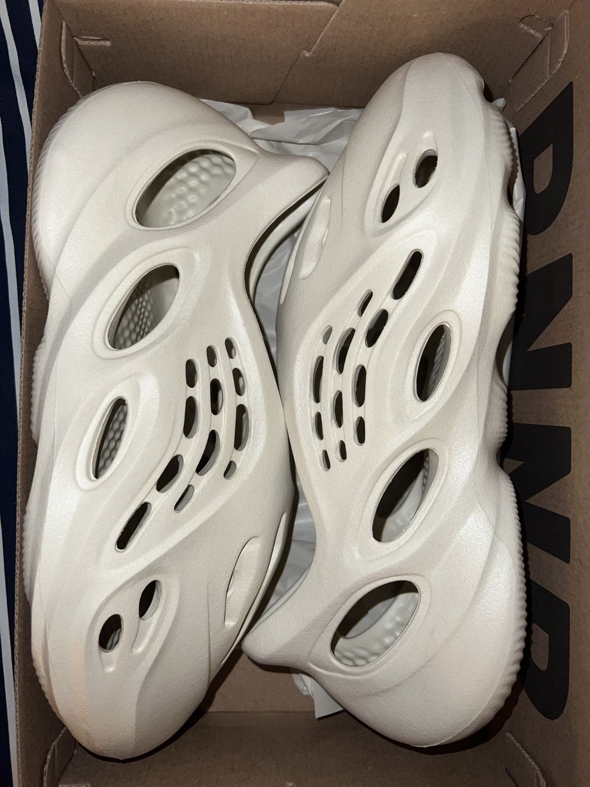 Adidas × Yeezy Yeezy Foam Runners Size US 10 / EU 43 - 1 Thumbnail