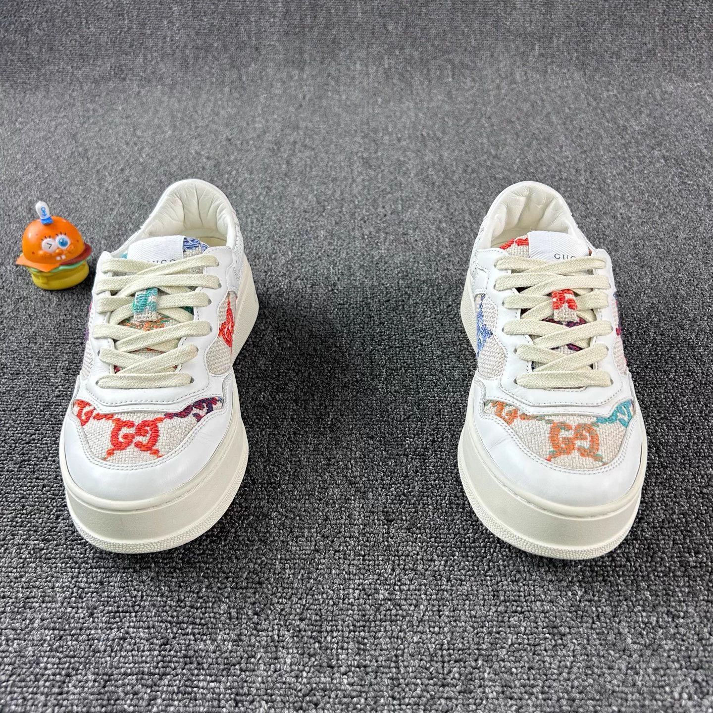 Gucci Gucci Embroidered Platform Biscuit Sneakers EUR 37.5 Size US 6.5 / IT 36.5 - 2 Thumbnail