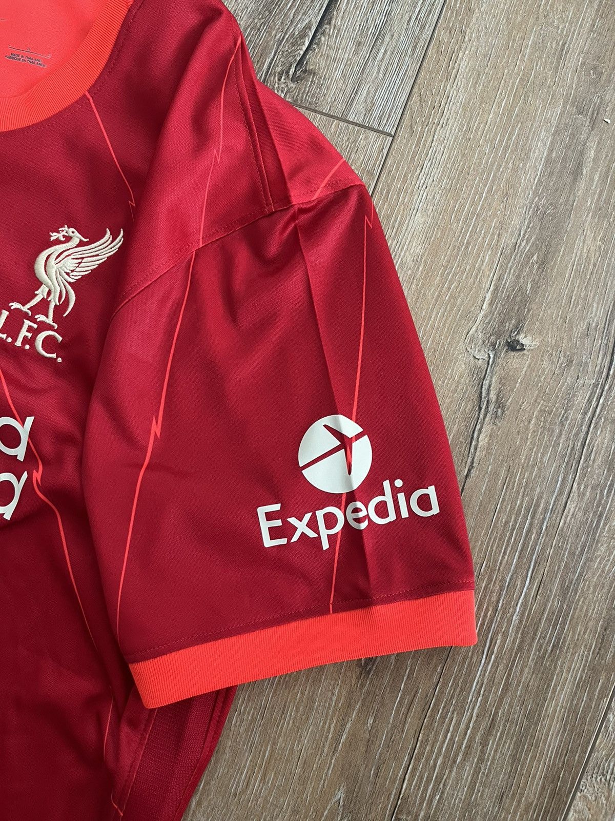Other LIVERPOOL Y2K JERSEY Size US L / EU 52-54 / 3 - 7 Thumbnail