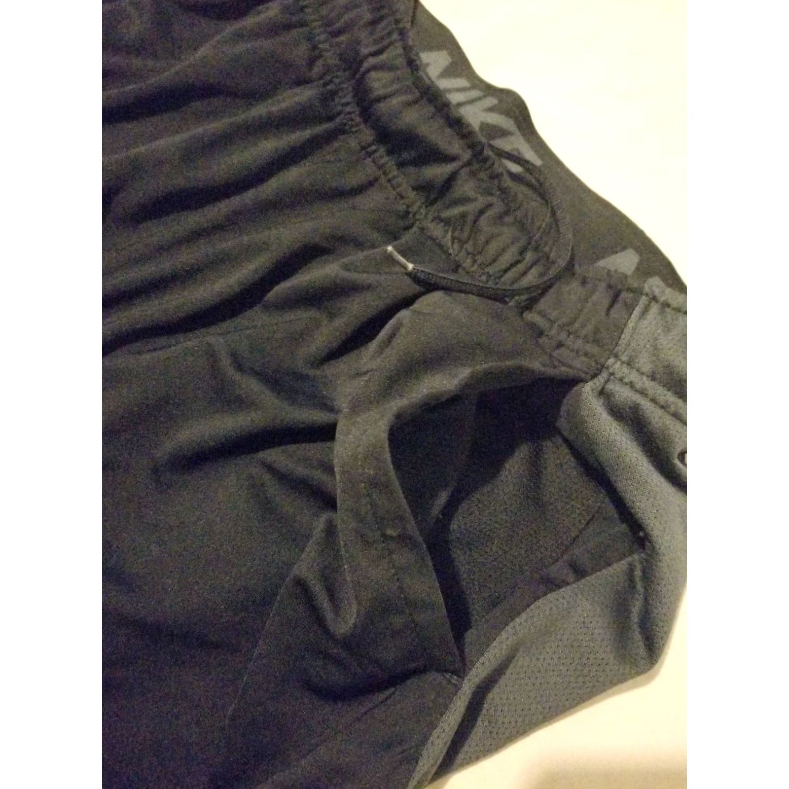 Nike VINTAGE Nike Shorts? Size US 31 - 5 Thumbnail