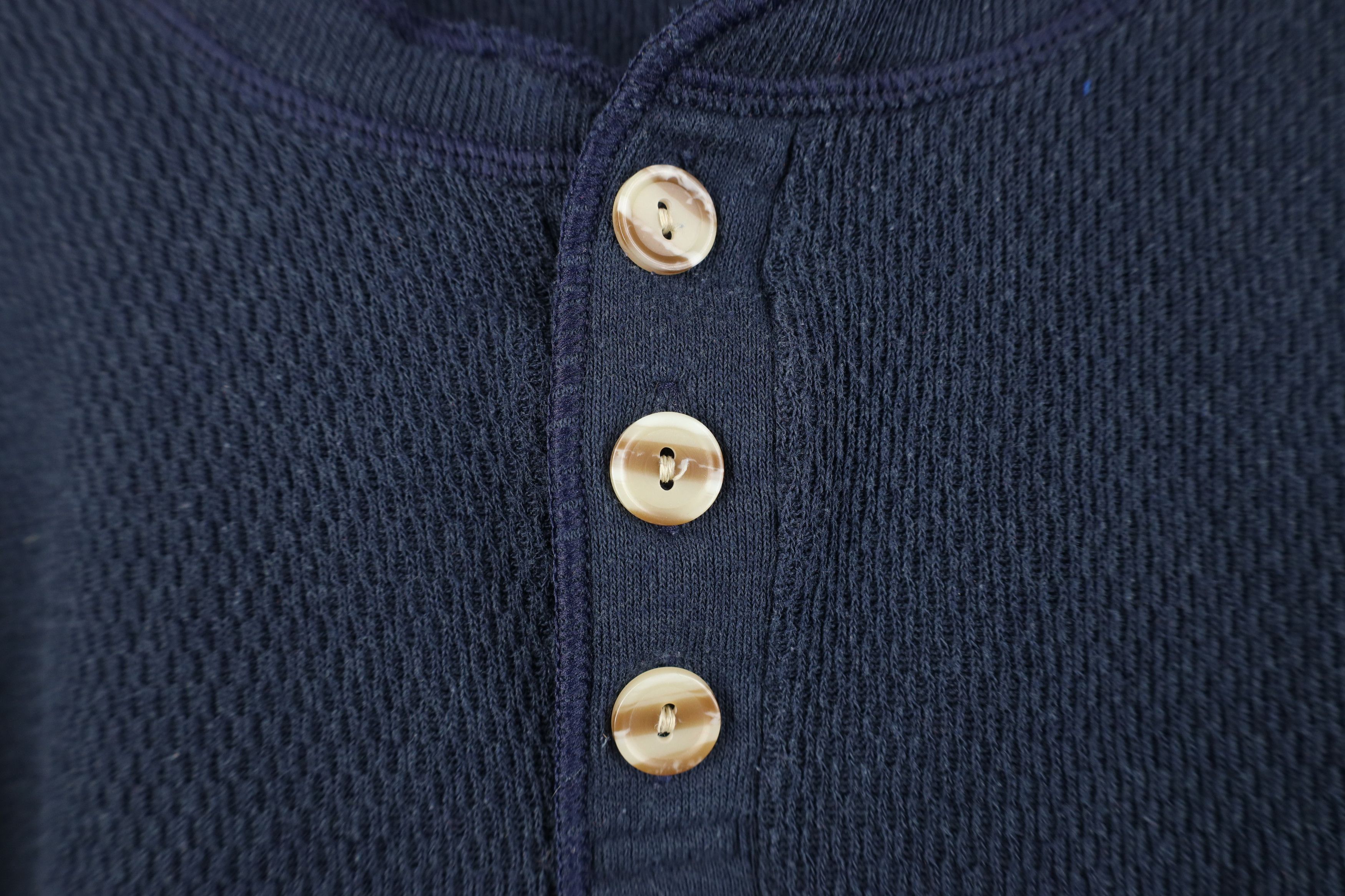 Vintage Vintage 90s Streetwear Waffle Knit Henley T-Shirt Blue Size US L / EU 52-54 / 3 - 4 Thumbnail