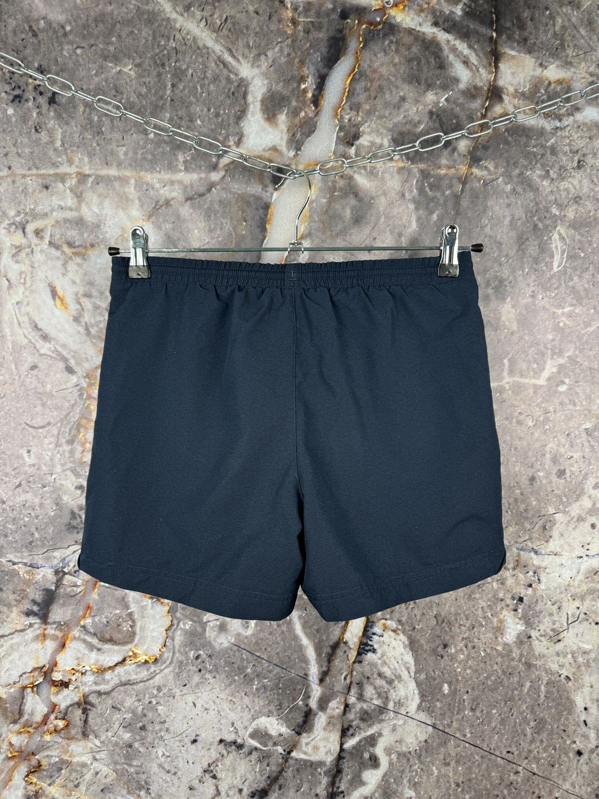 Adidas Adidas Vintage Athletic Sports Shorts Embroidered Logo Size US 32 / EU 48 - 4 Thumbnail