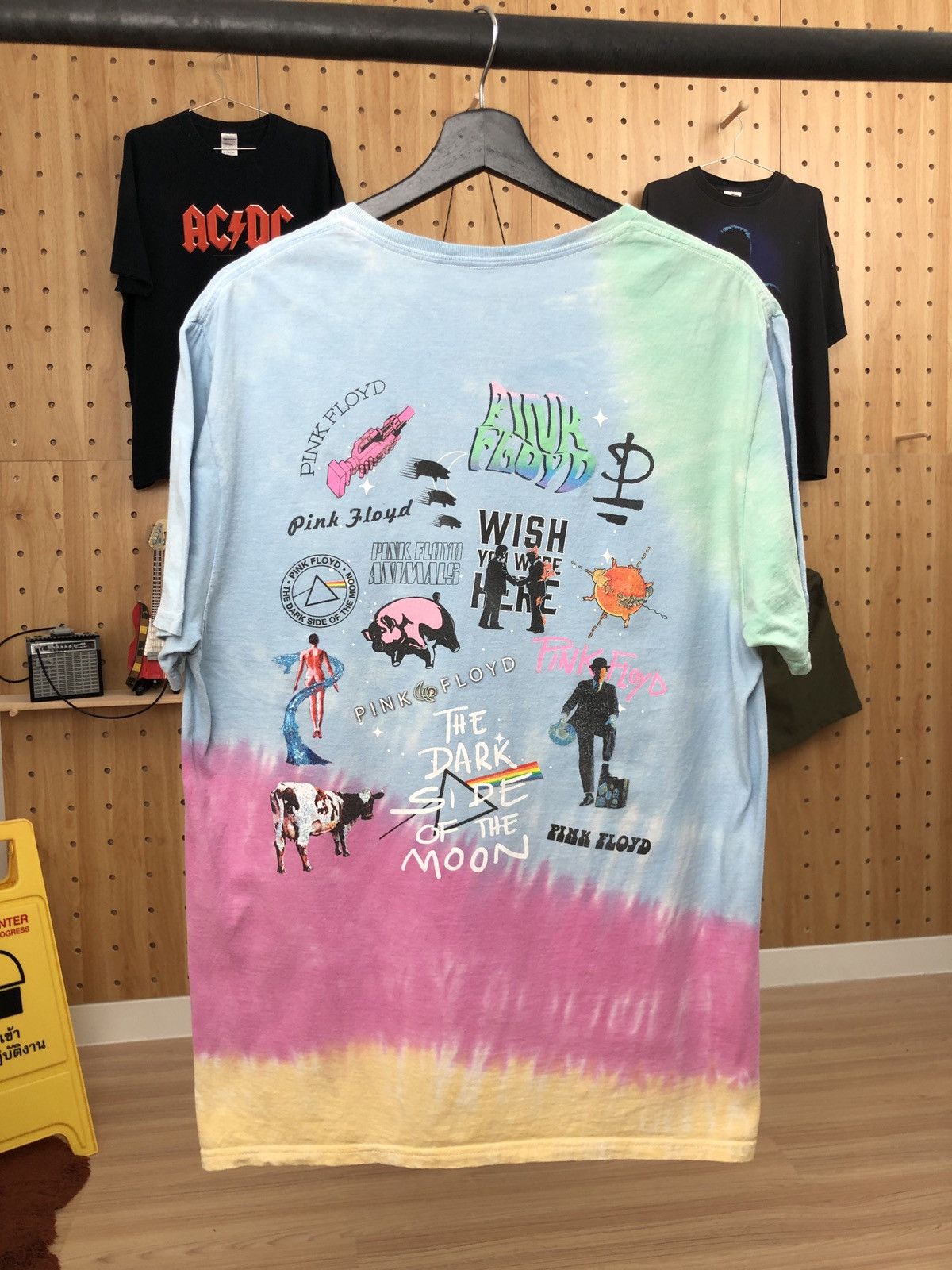 Band Tees × Other Pinkfloyd Size M (20.5/28) Size US M / EU 48-50 / 2 - 5 Thumbnail