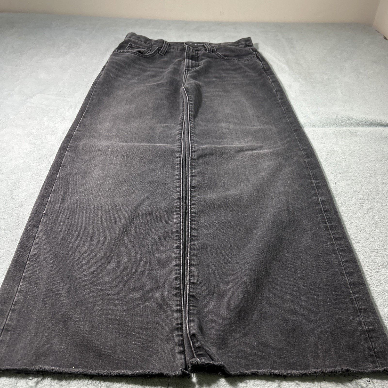 Old Navy Beyond Baggy Jeans Womens 14 28x25 Raw Hems Hamilton Wide Size 36" / US 14 / IT 50 - 2 Thumbnail
