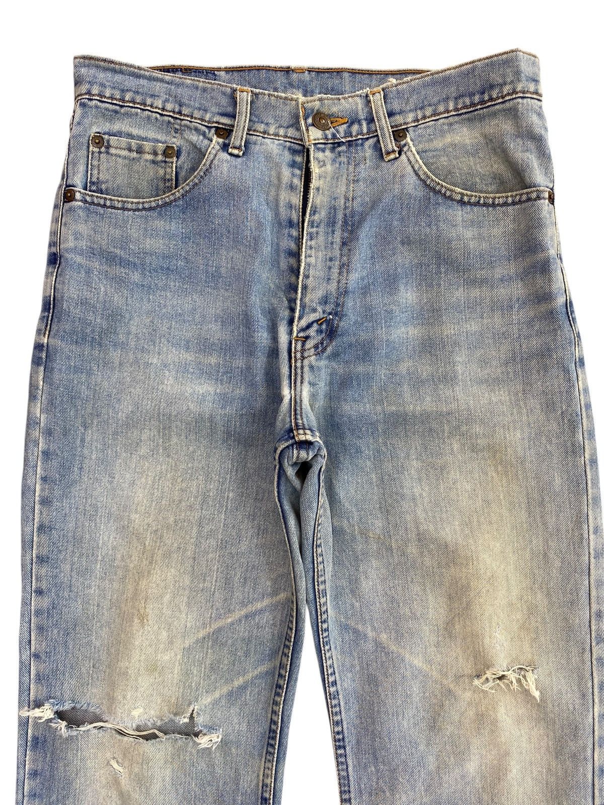 Levi's Levi’s Whiskers Ripped Style Loose Jeans Size US 30 / EU 46 - 2 Thumbnail