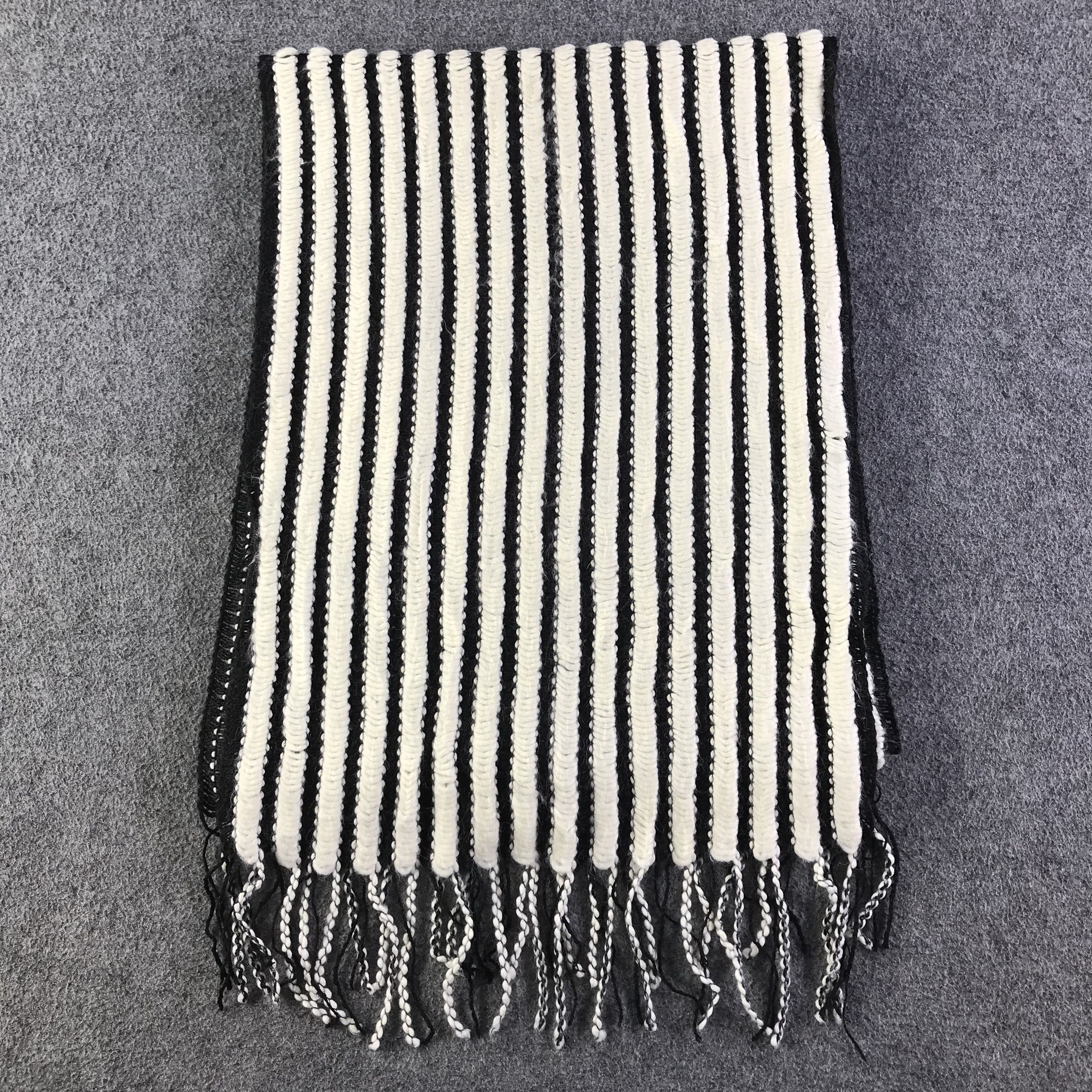 agnes b. Agnes B. Scarf / Muffler / Neckwear SS1456 Size ONE SIZE - 2 Thumbnail