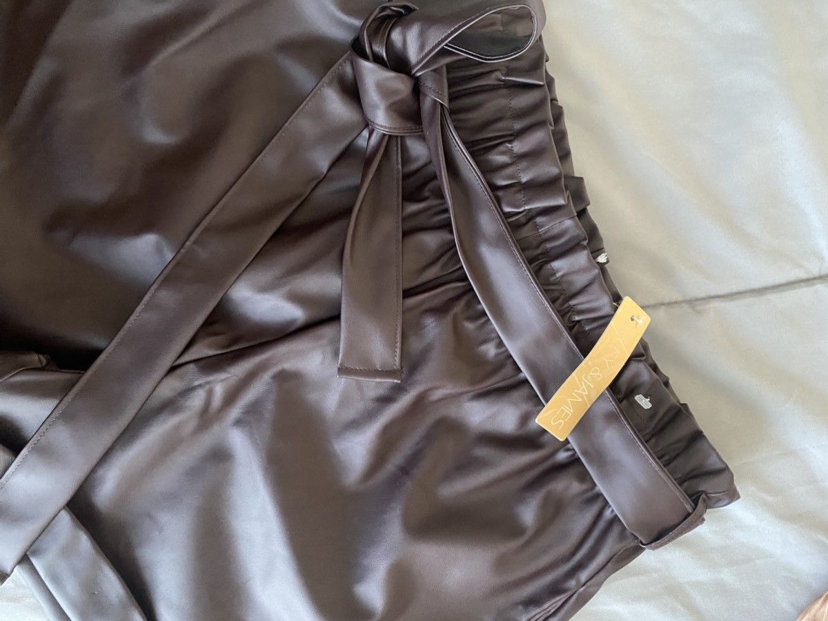 Other RILEY & JAMES Faux Leather Shorts Women Sz M Paper Bag Waist Size 32" / US 10 / IT 46 - 6 Thumbnail