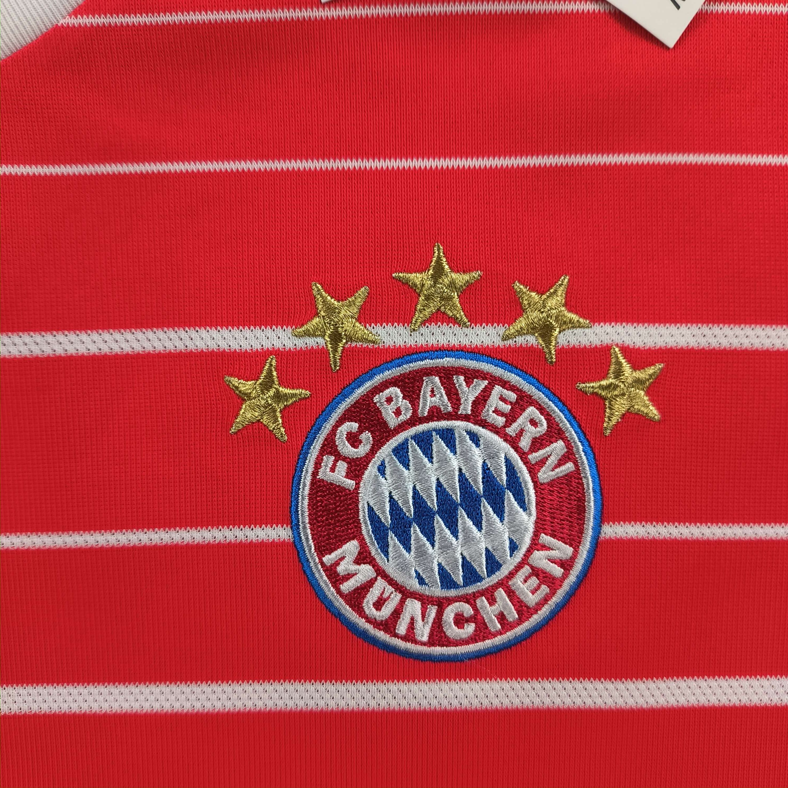 Adidas NEW Bayern Munich 2022-23 home Musiala football jersey sz XL Size US XL / EU 56 / 4 - 4 Thumbnail