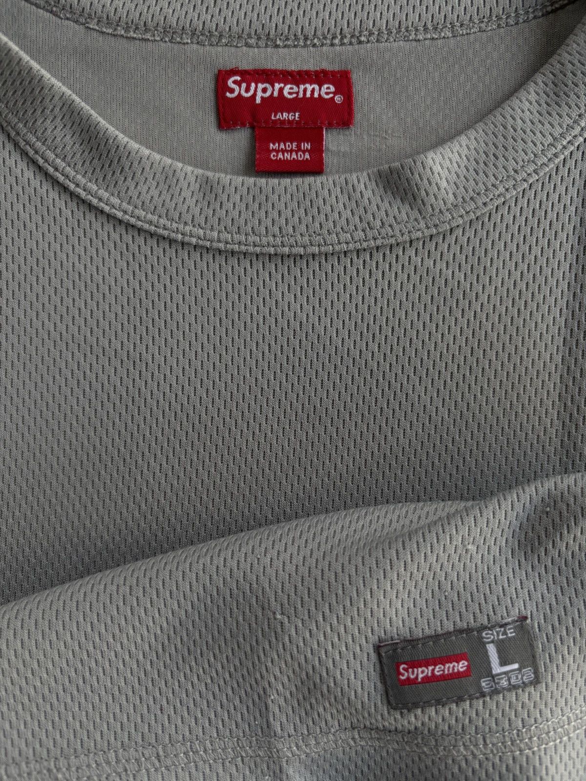 Supreme Rare Supreme Jersey Small Patch Size US L / EU 52-54 / 3 - 4 Thumbnail
