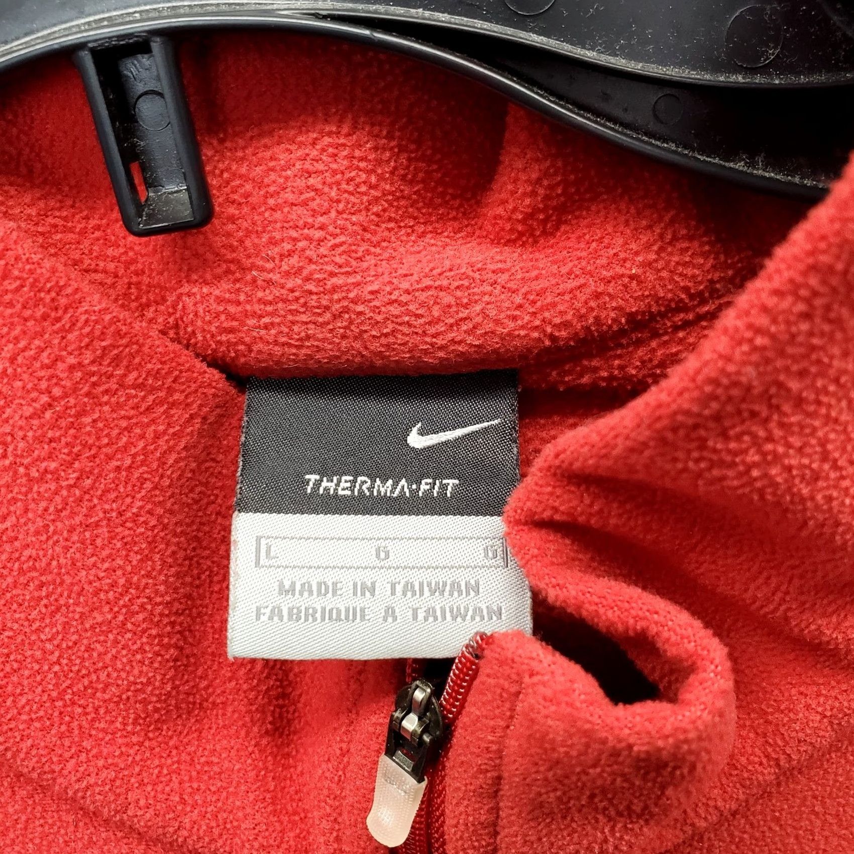 Nike Nike Sweatshirt Mens L Red Long Sleeve Therma Fit Mock Neck Quarter Zip Logo Size US L / EU 52-54 / 3 - 5 Thumbnail