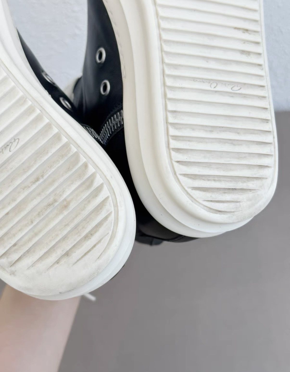 Rick Owens Rick Owens Mainline High-Top Black & White Patent Leather Size US 7 / EU 40 - 8 Thumbnail