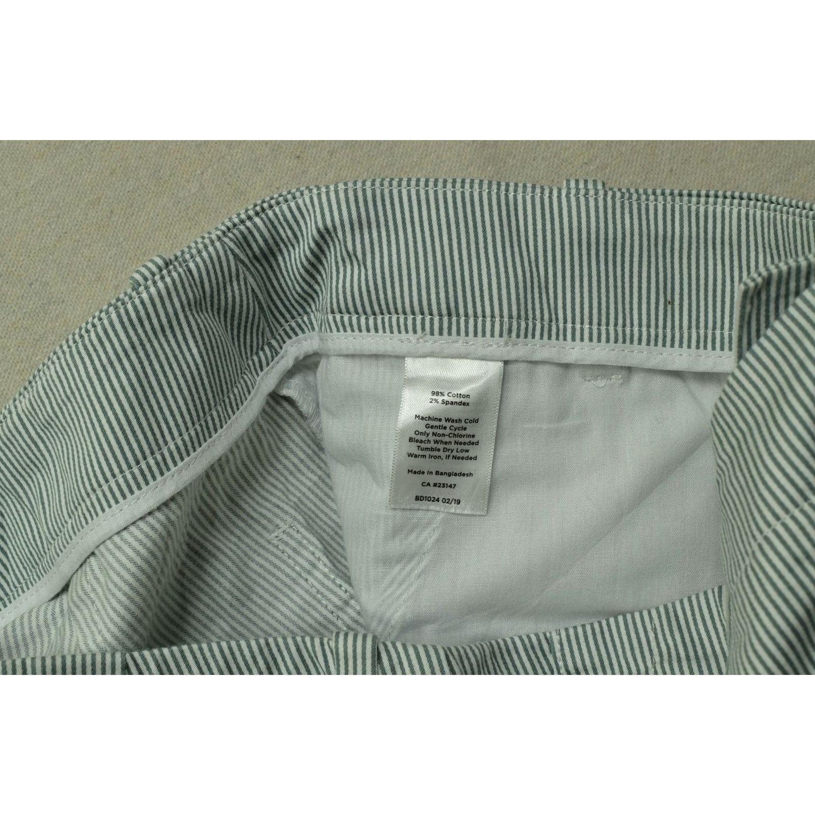 Talbots Talbots Women's Size 6 Blue White Seersucker Striped Straight Leg Chino Pants Size 28" / US 6 / IT 42 - 7 Thumbnail