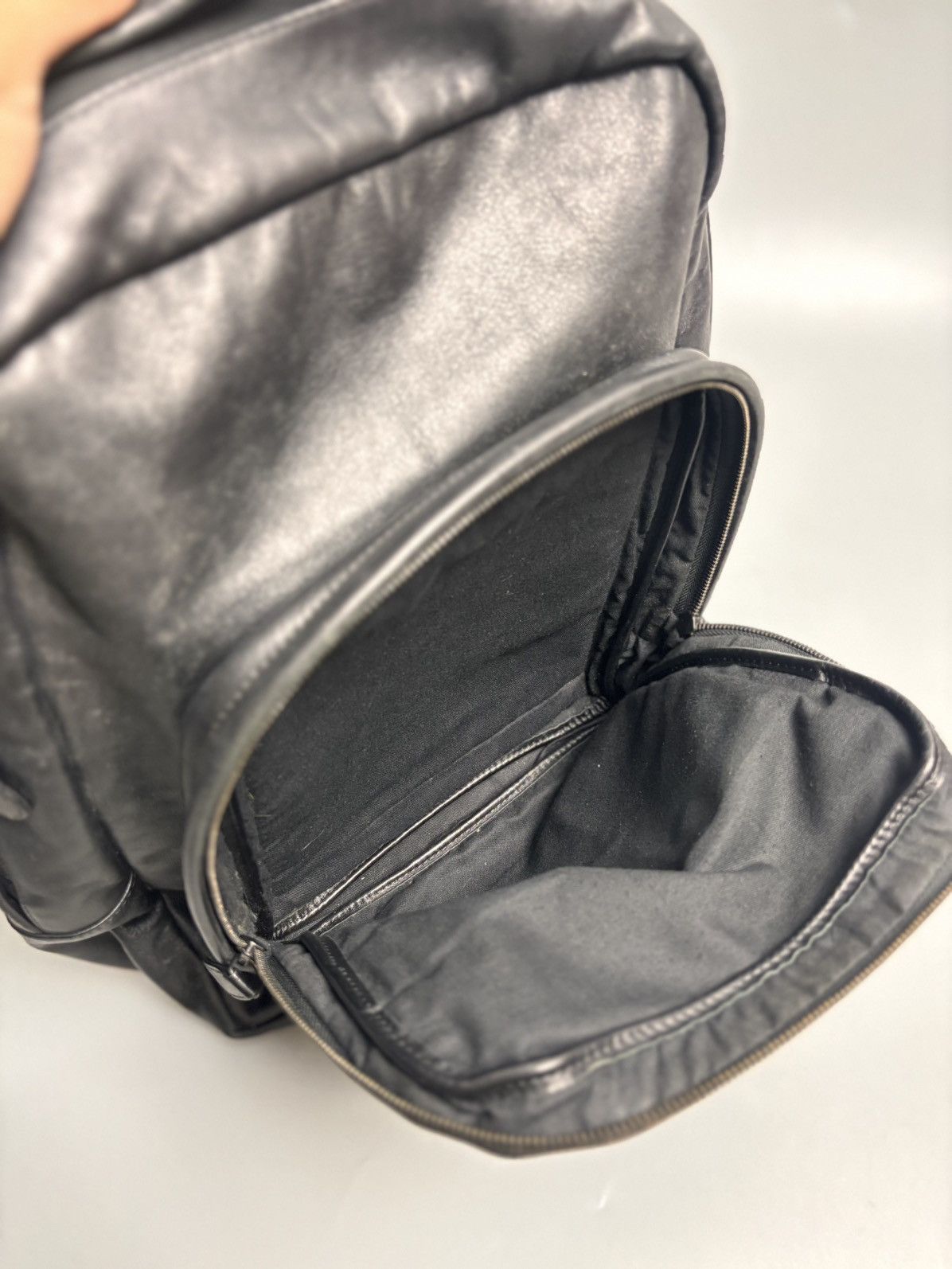 Common Projects Common Projects Leather Backpack in black Size ONE SIZE - 8 Thumbnail