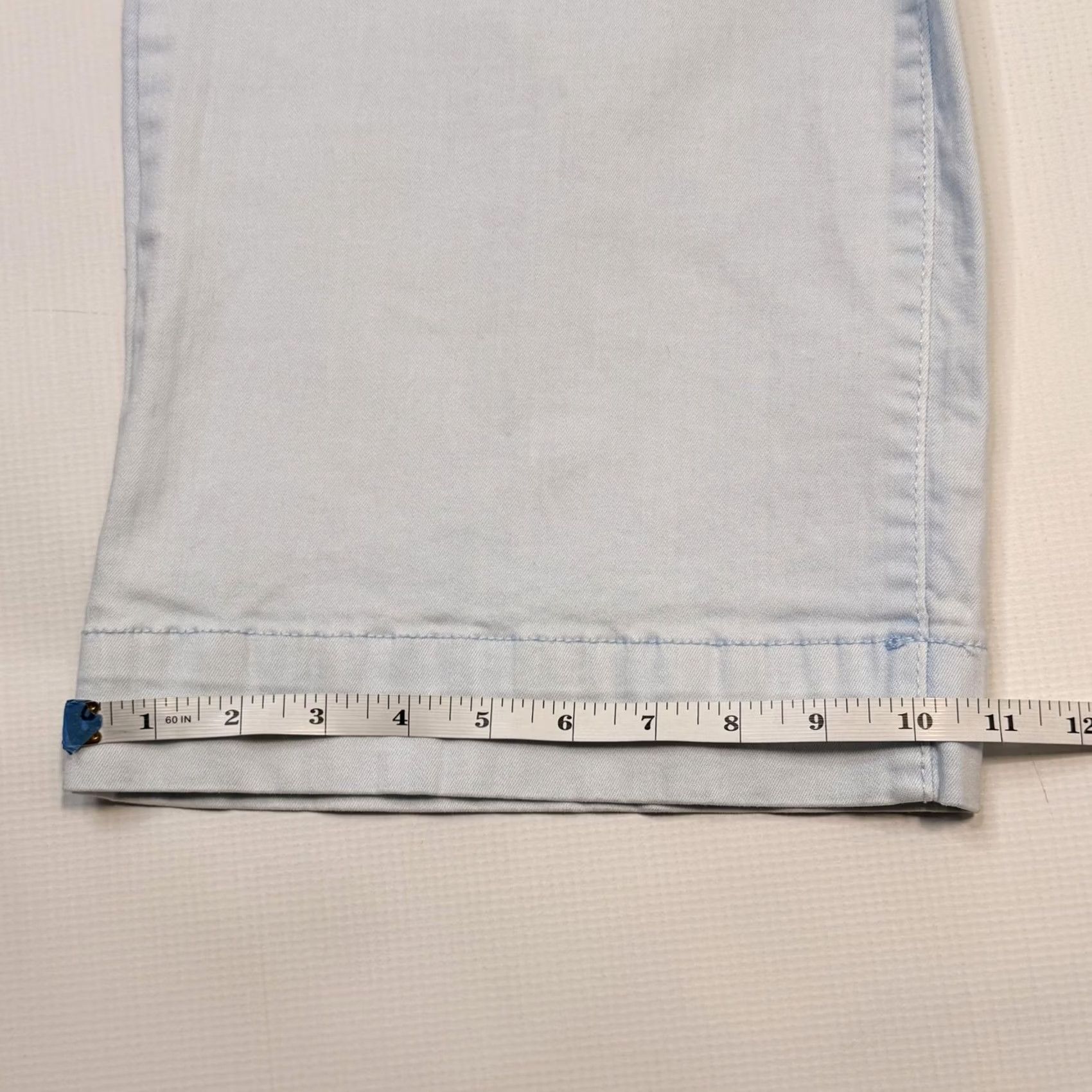 Vintage a.n.a A New Approach Jeans Womens 12 Light Wash Wide Leg Crop High Rise Button Fly Size 34" / US 12 / IT 48 - 5 Thumbnail