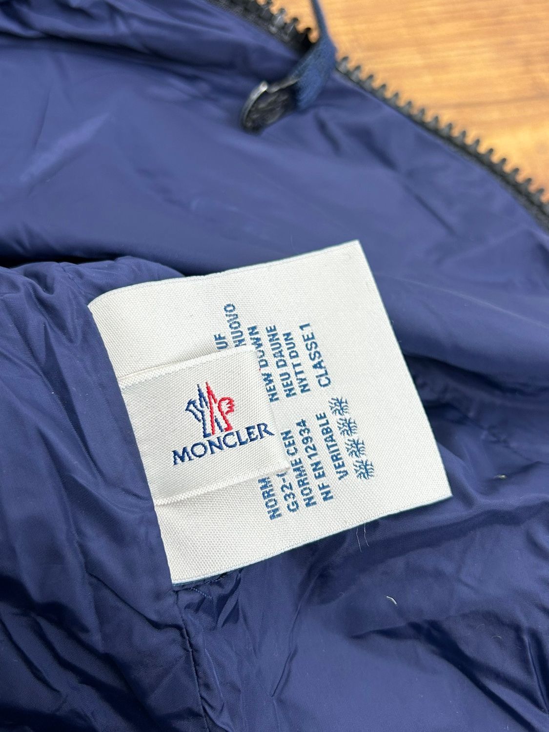 Moncler Moncler Ariege Giubbotto Puffer Down Zippered Jacket Size M / US 6-8 / IT 42-44 - 15 Thumbnail