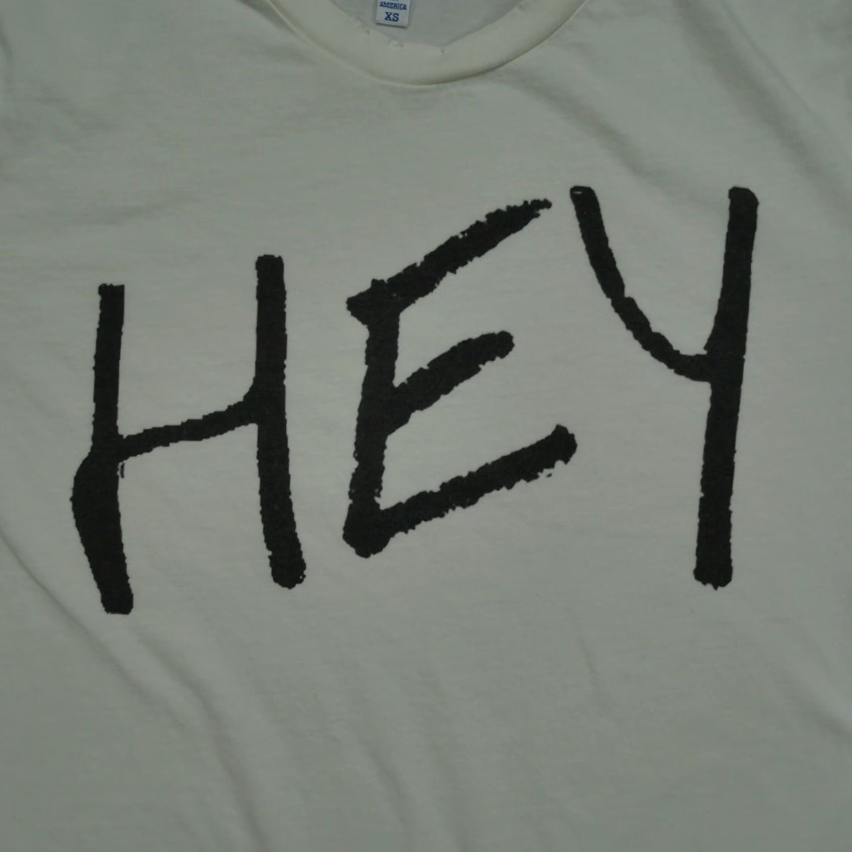Vintage VINTAGE Koch T Shirt Womens XS X Small White Cream Hey Casual Top Distressed Size XS / US 0-2 / IT 36-38 - 2 Thumbnail