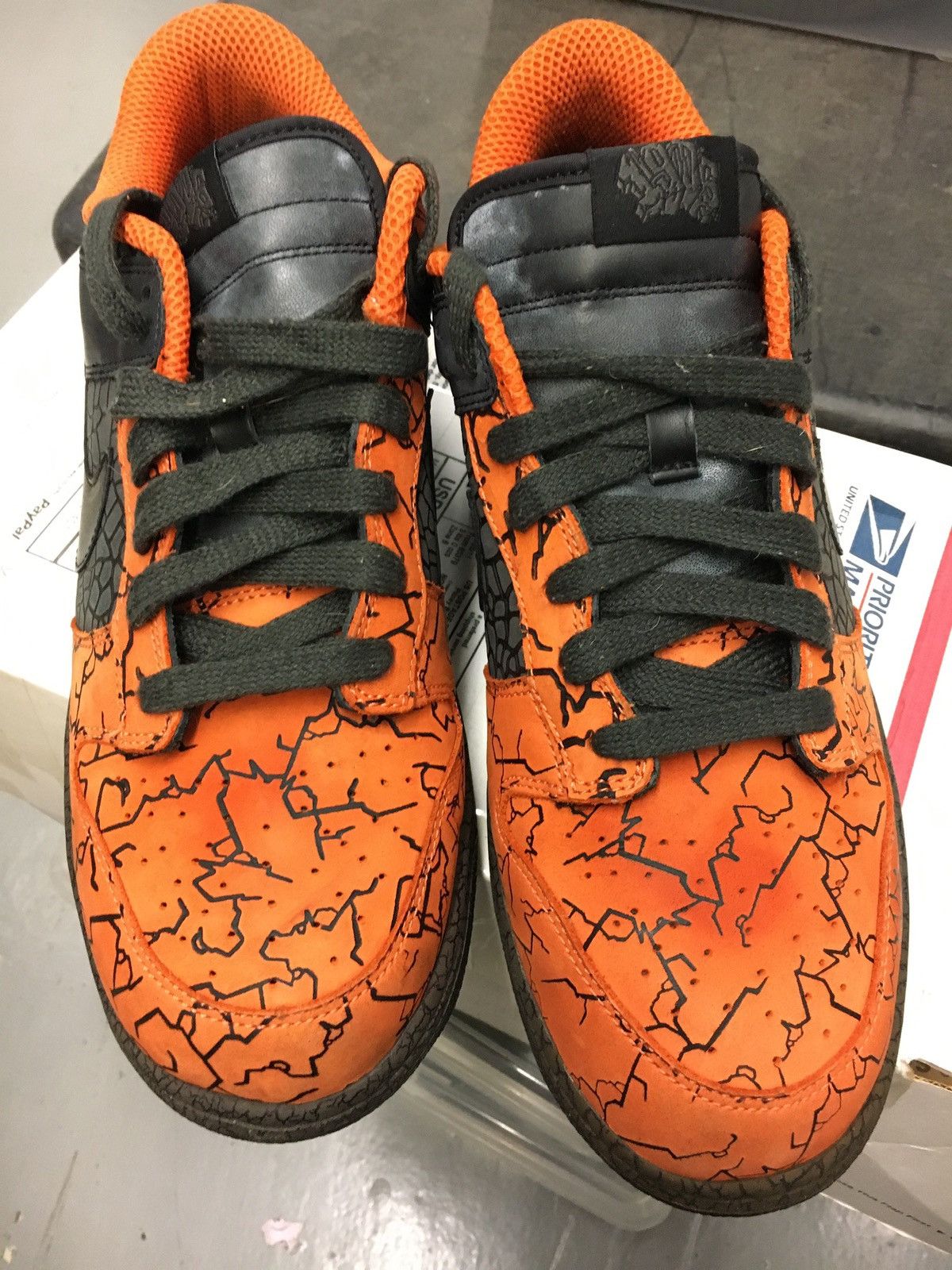 Huf × Nike Hufquake: Nike x Huf Dunk - 2006 Release Size US 12 / EU 45 - 3 Thumbnail