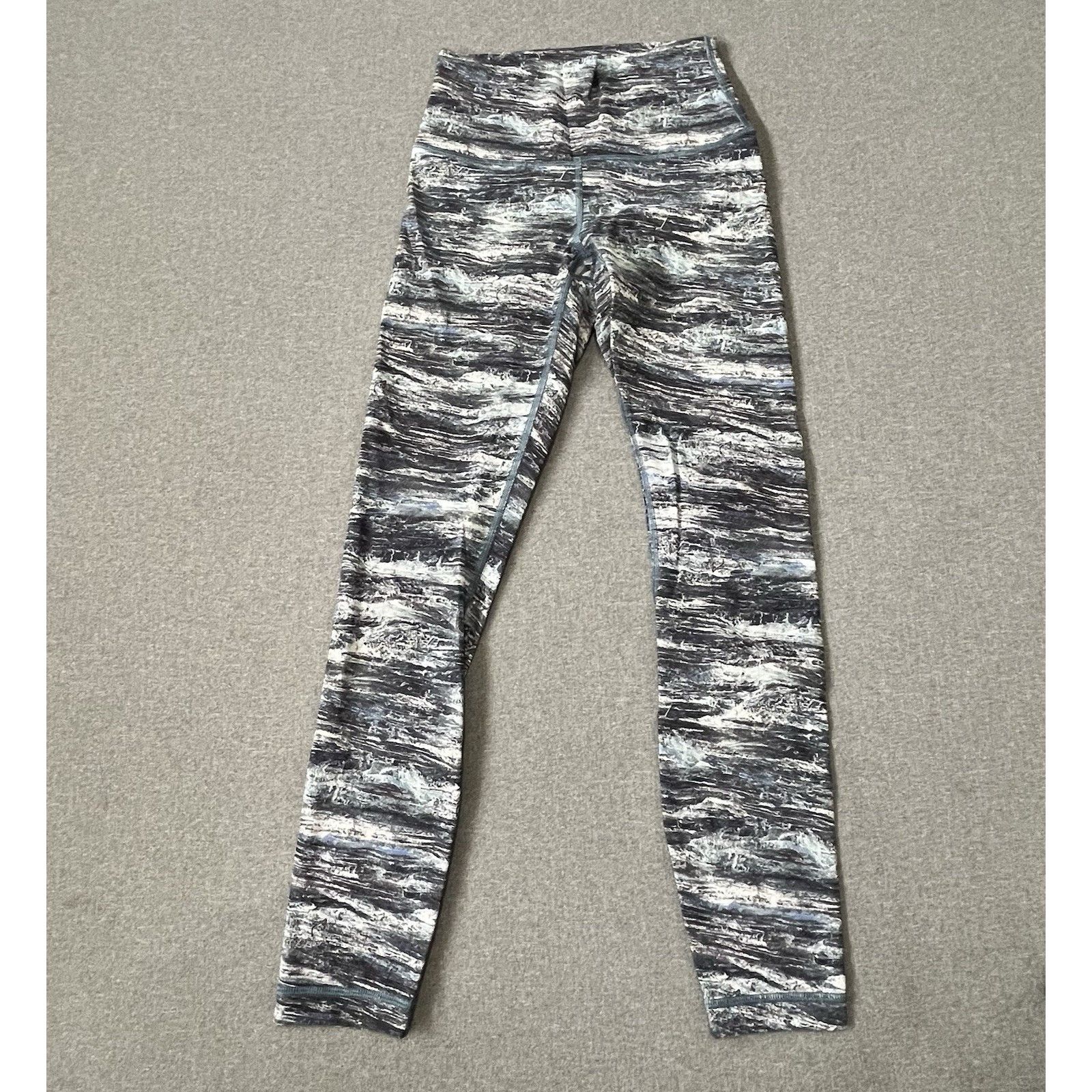 Lululemon Lululemon Wunder Under Low-Rise Tight *Full-On Luxtreme 4 Size 27" / US 4 / IT 40 - 1 Thumbnail