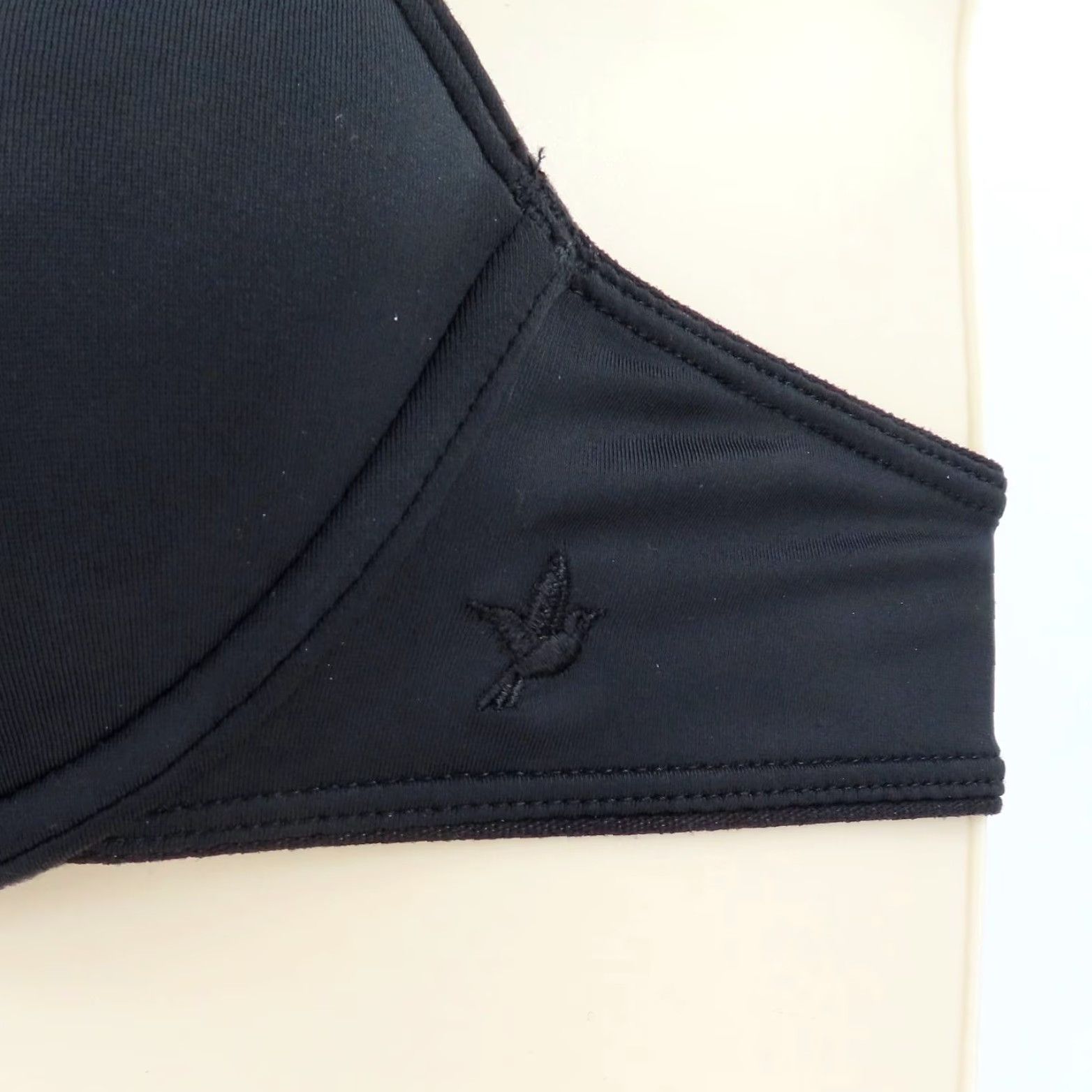 Vintage Aerie Paige Bra Solid Black Underwire Padded Push Up Women Adjustable Straps 32B Size ONE SIZE - 5 Thumbnail